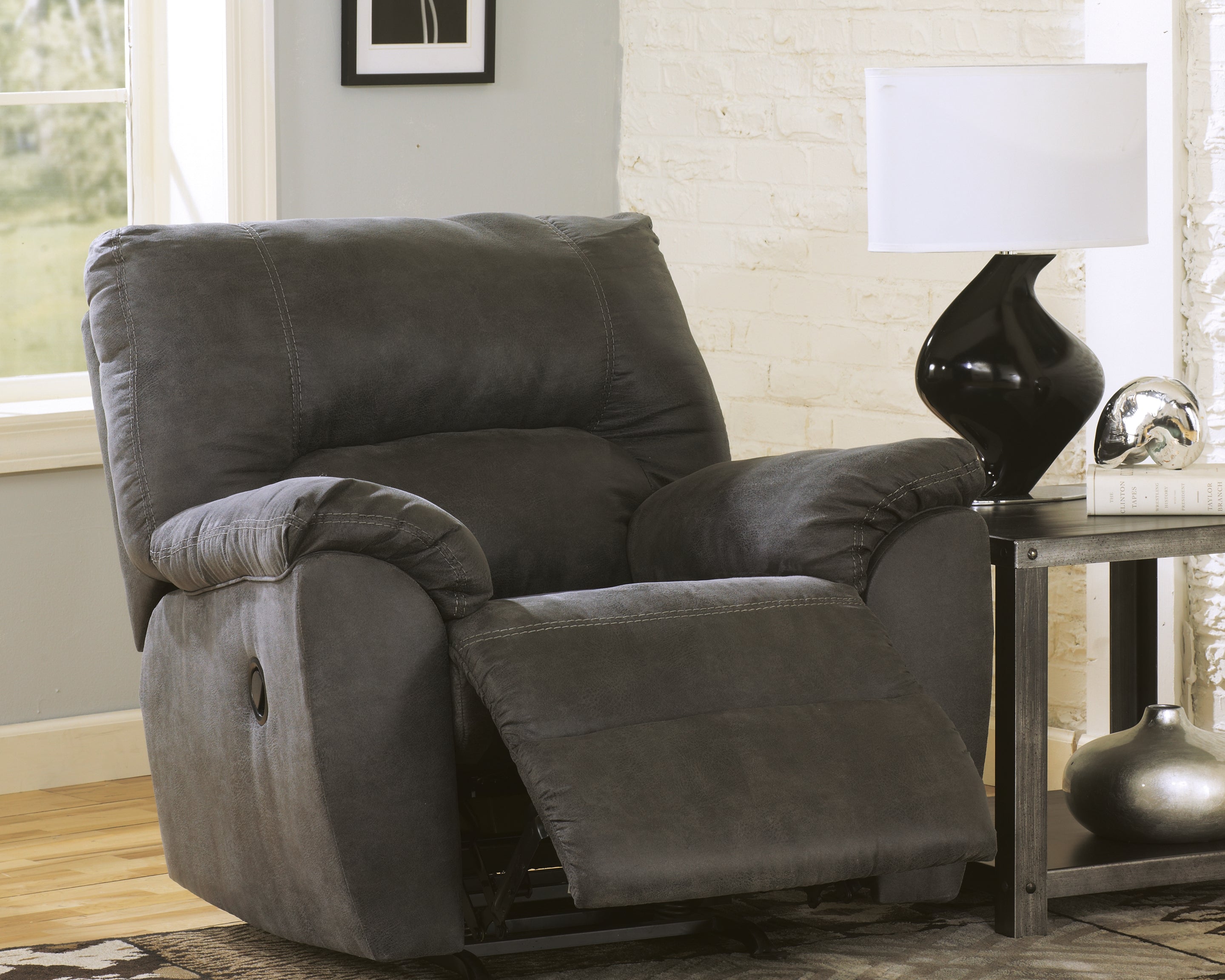 Tampa Furniture Outlet Lutz - Ashley Furniture - Tambo Living Room - Rocker Recliner / Pewter - 2780125