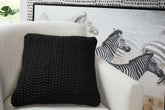 Tampa Furniture Outlet Lutz - Ashley Furniture - Renemore Pillows - Pillow (4/CS) / Black - A1000475
