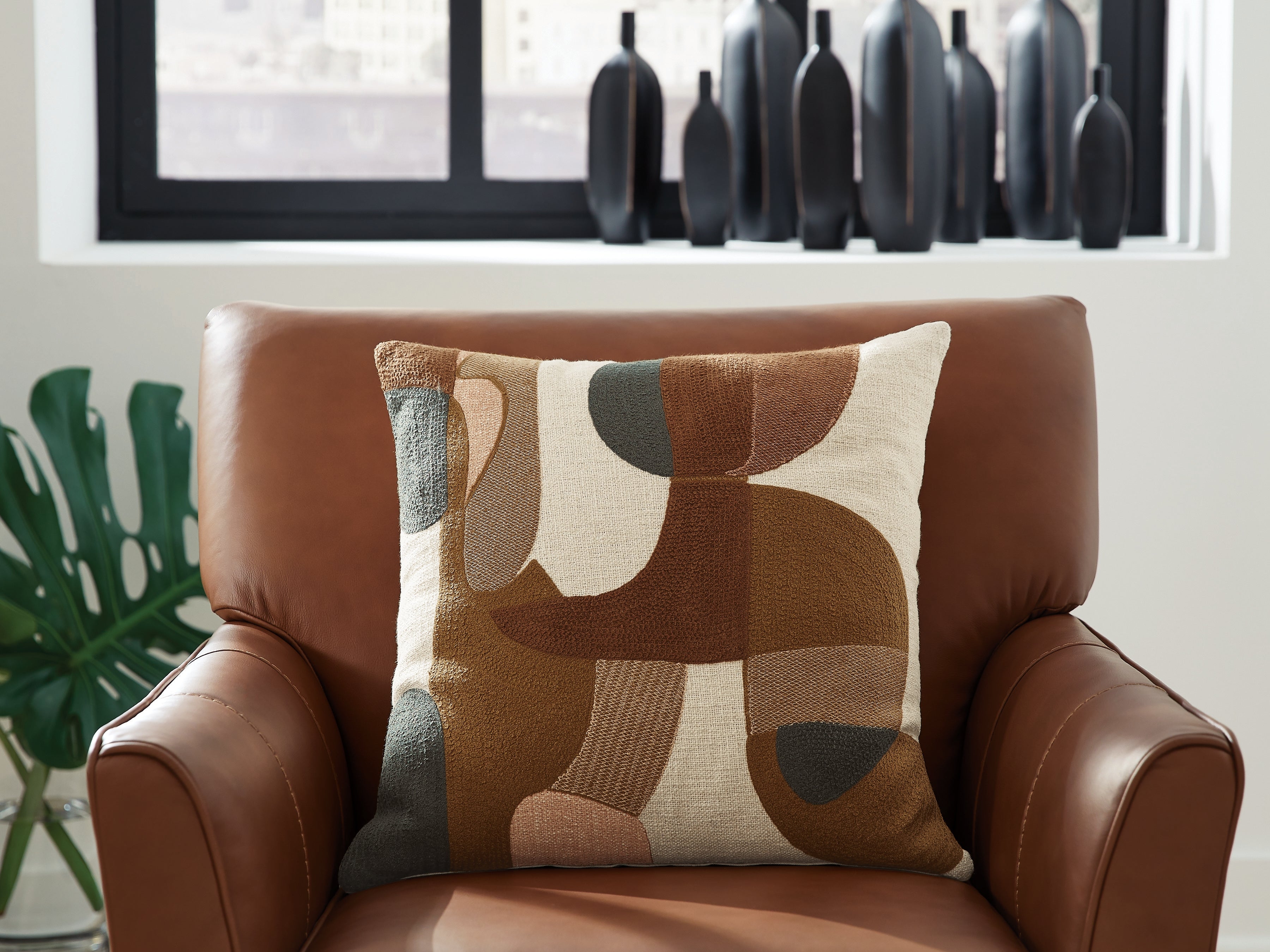 Tampa Furniture Outlet Lutz - Ashley Furniture - Hallam Pillows - Pillow (4/CS) - A1001155