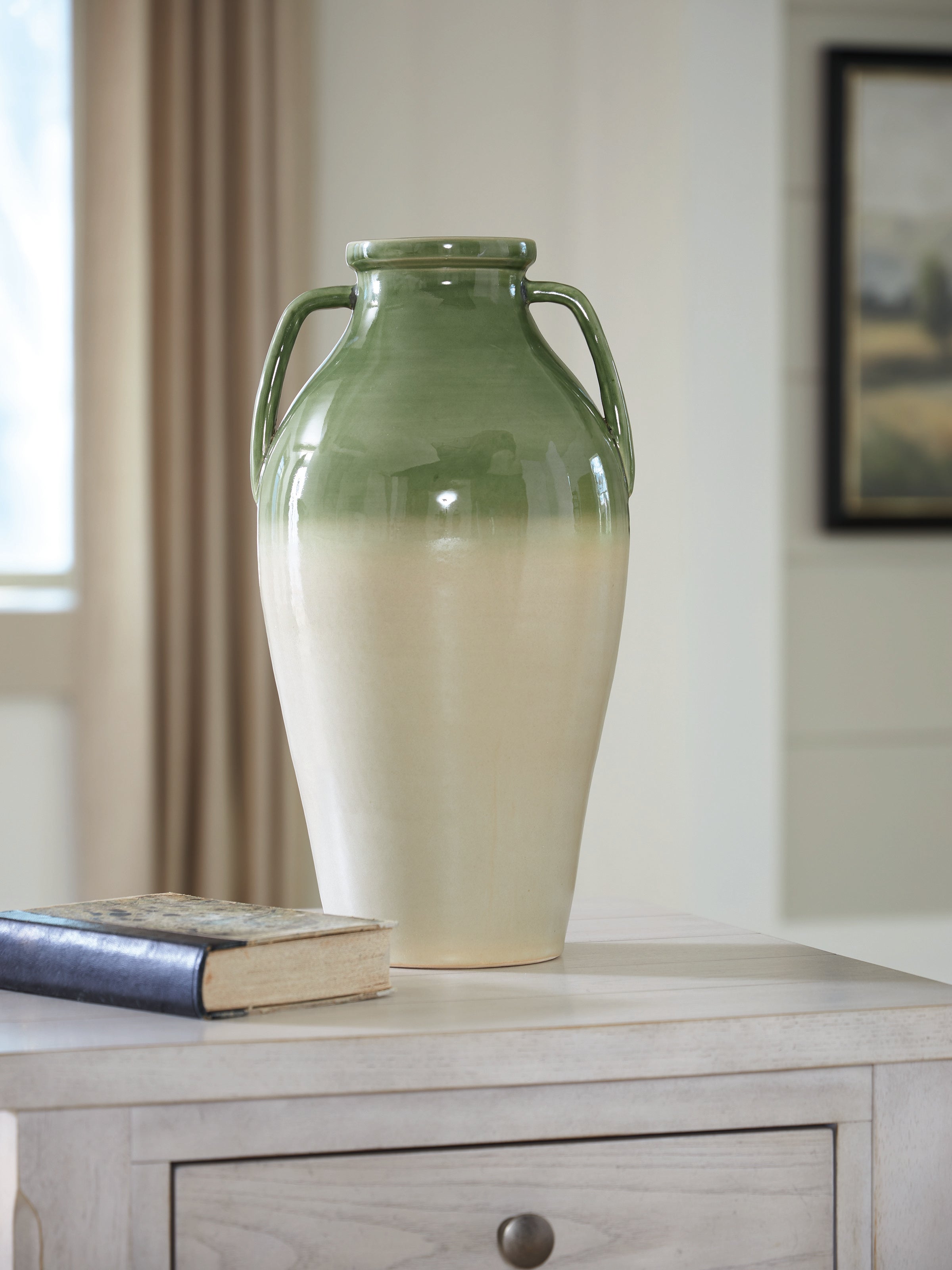 Tampa Furniture Outlet Lutz - Ashley Furniture - Andorbury Vase - Vase - A2000914