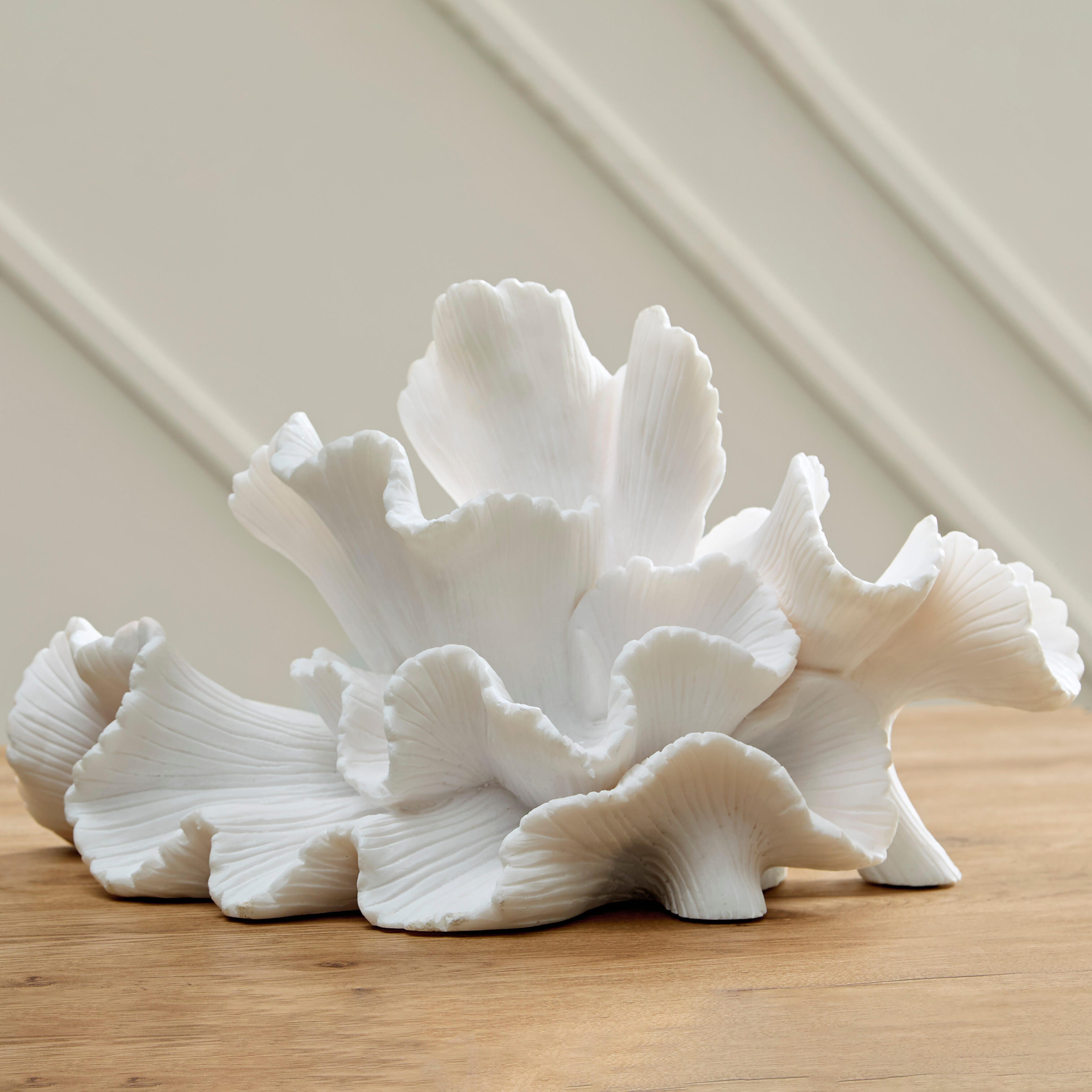 Tampa Furniture Outlet Lutz - Ashley Furniture - Waynemont Sculpture - Sculpture - A2000918