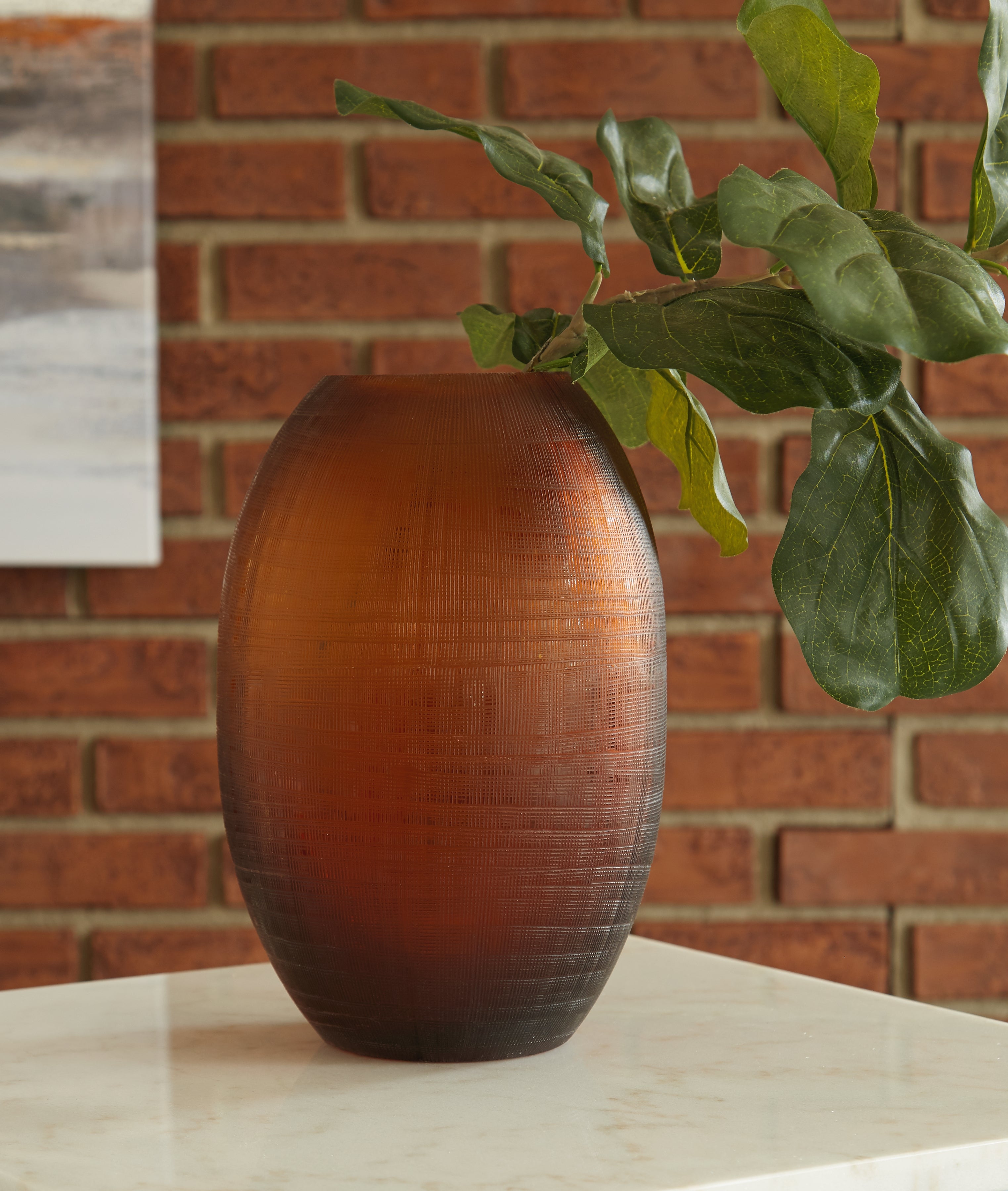 Tampa Furniture Outlet Lutz - Ashley Furniture - Embersen Vase - Vase (2/CS) / Amber - A2900002