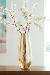 Tampa Furniture Outlet Lutz - Ashley Furniture - Rhettman Vase - Vase / Amber - A2900006