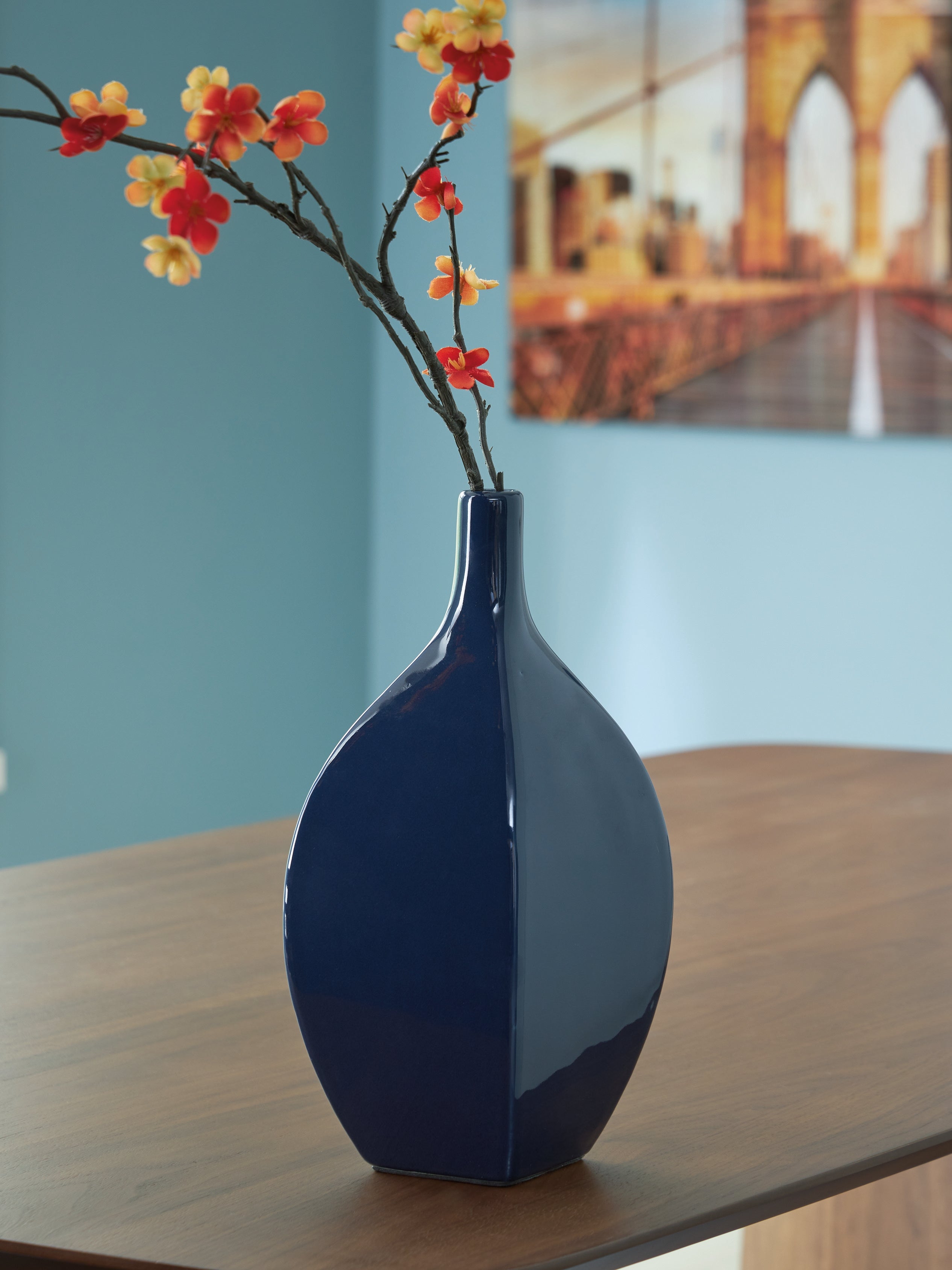Tampa Furniture Outlet Lutz - Ashley Furniture - Abtinson Vase - Vase / Navy - A2900032