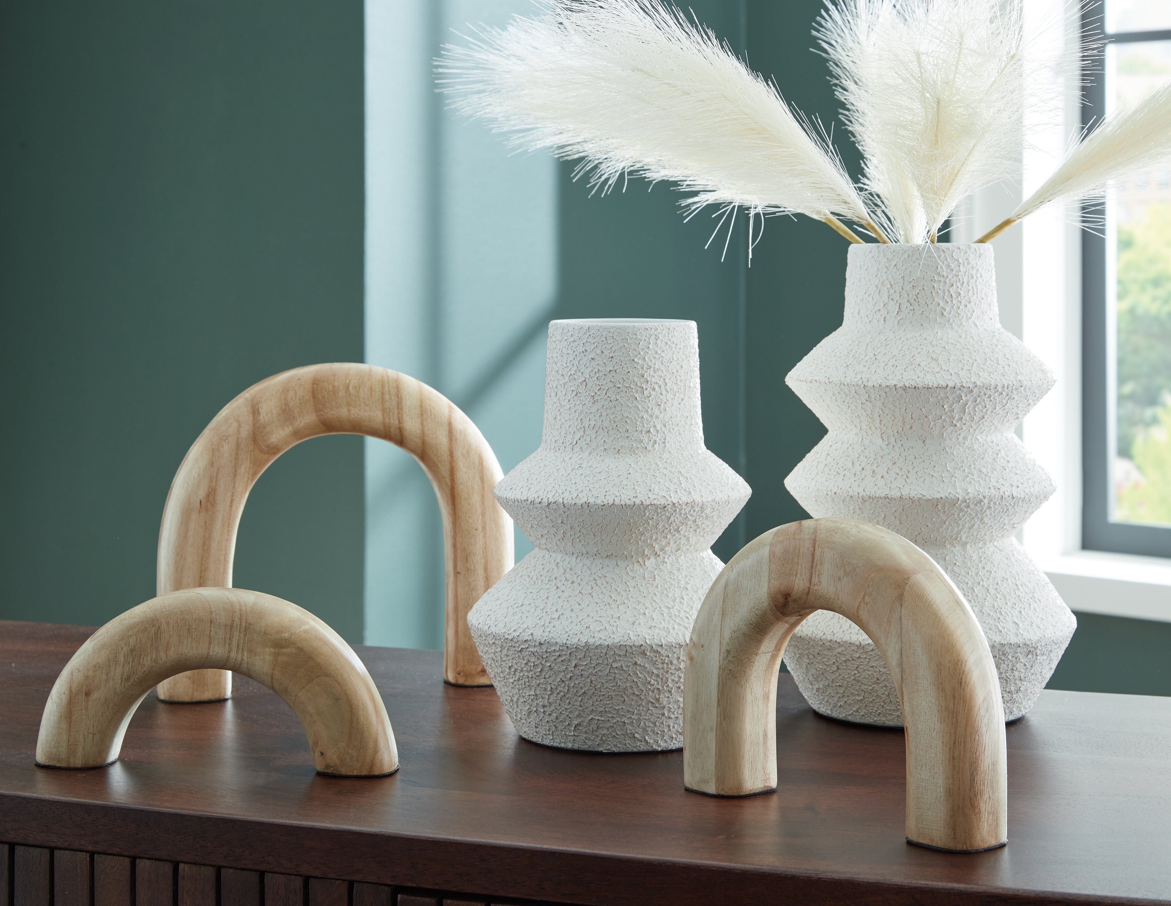 Tampa Furniture Outlet Lutz - Ashley Furniture - Maddwarth Accessory Set (Set of 5) - Accessory Set (5/CN) - A2C00214