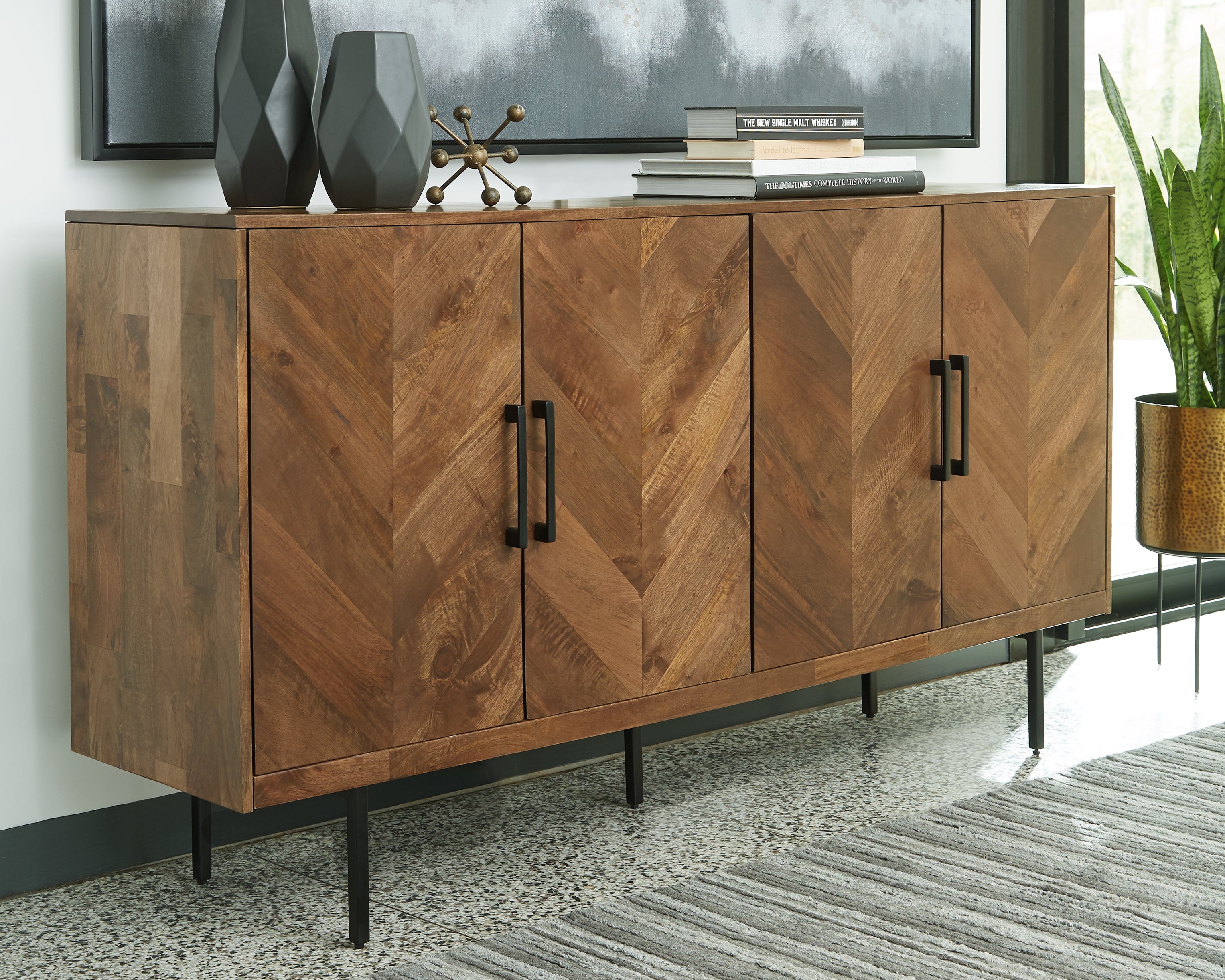 Tampa Furniture Outlet Lutz - Ashley Furniture - Prattville Accent Cabinet - Accent Cabinet / Brown - A4000308