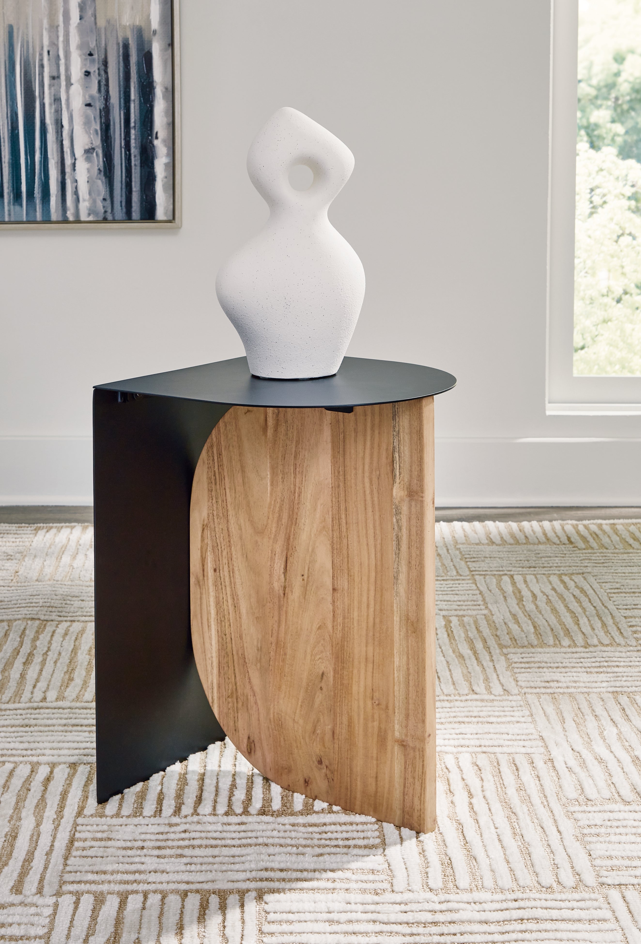 Tampa Furniture Outlet Lutz - Ashley Furniture - Ladgate Accent Table - Accent Table / Black/Natural - A4000628