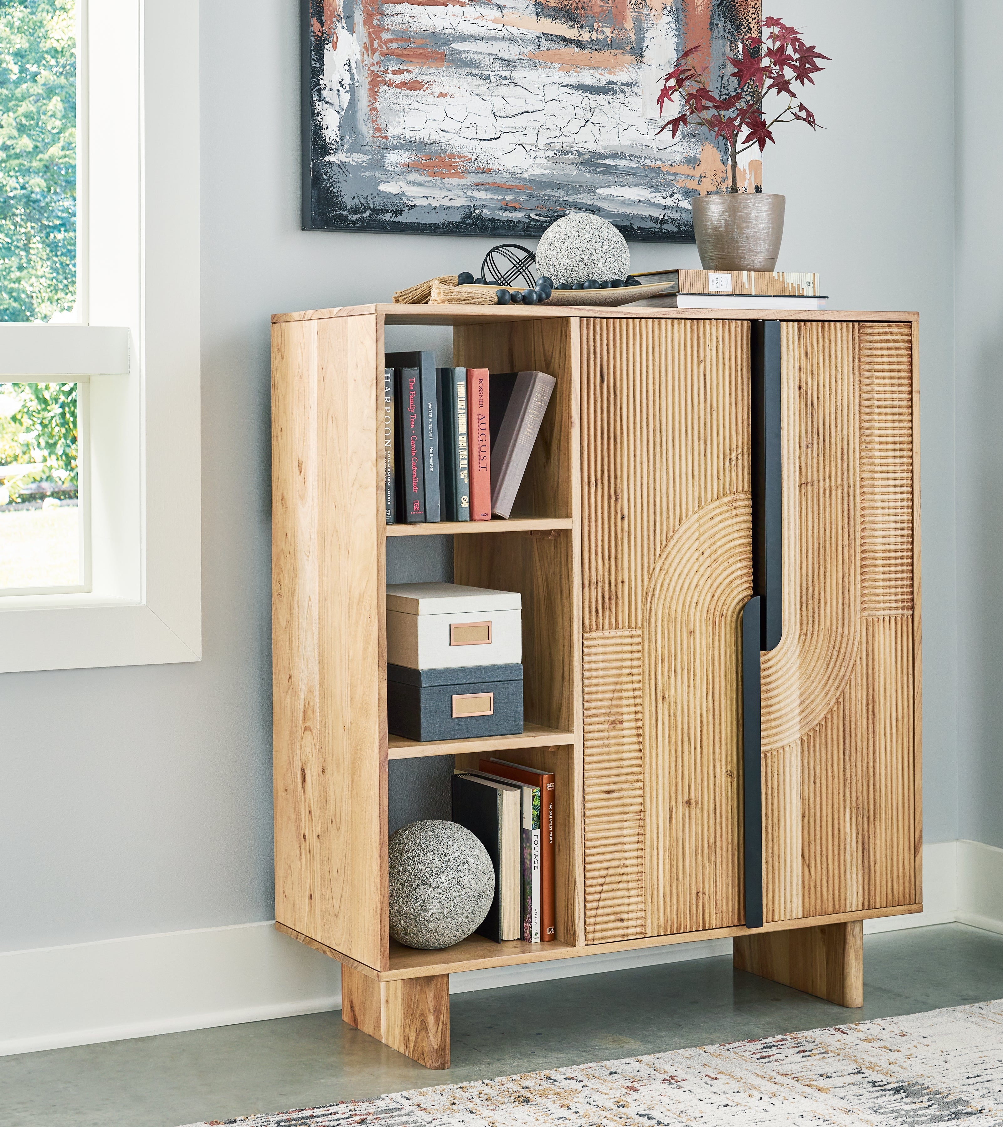 Tampa Furniture Outlet Lutz - Ashley Furniture - Kierwell Accent Cabinet - Accent Cabinet / Natural - A4000653