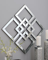 Tampa Furniture Outlet Lutz - Ashley Furniture - Quinnley Mirror - Accent Mirror / Mirror - A8010207