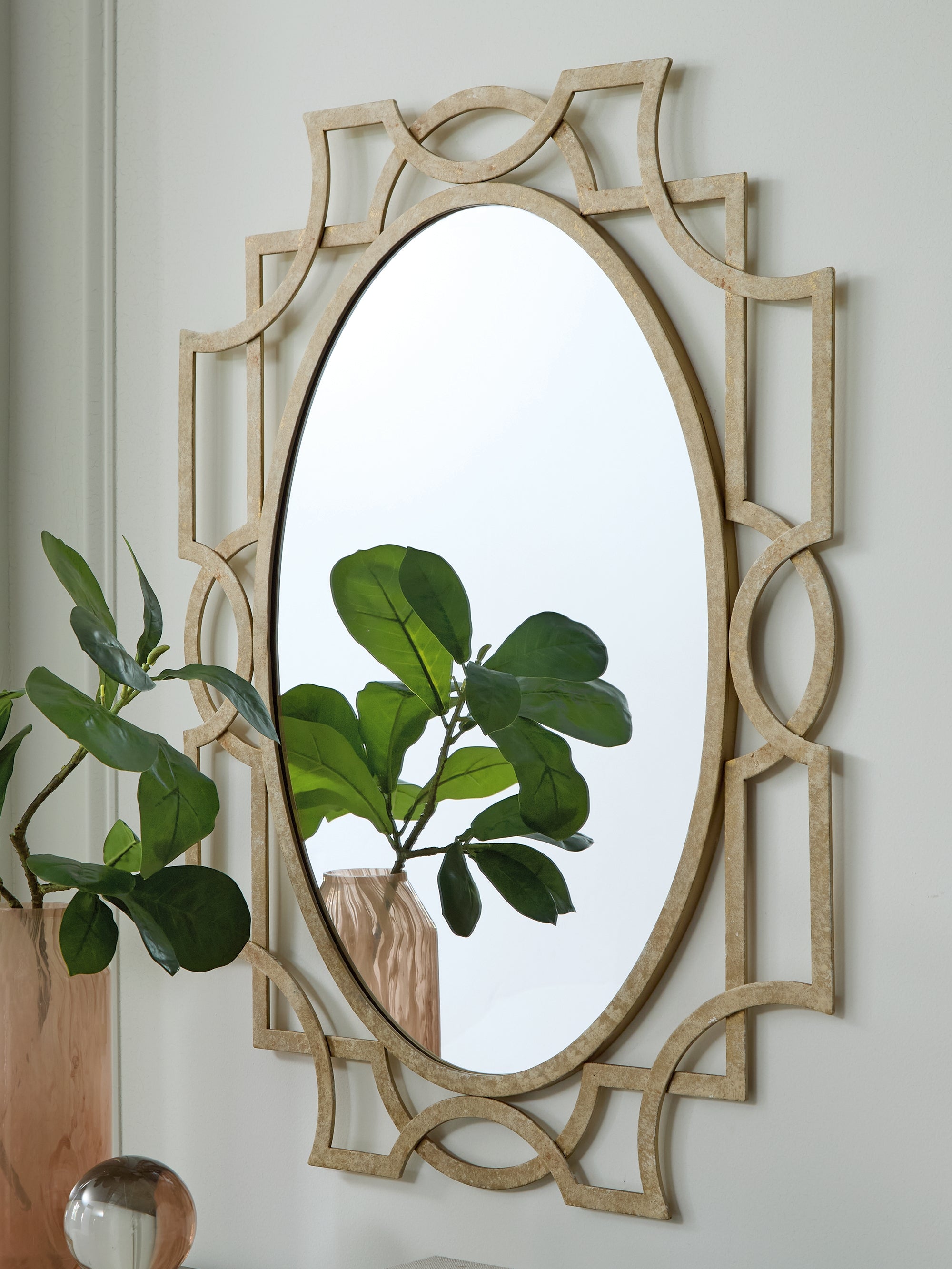 Tampa Furniture Outlet Lutz - Ashley Furniture - Fulkmore Mirror - Accent Mirror / Antique Gold Finish - A8010350