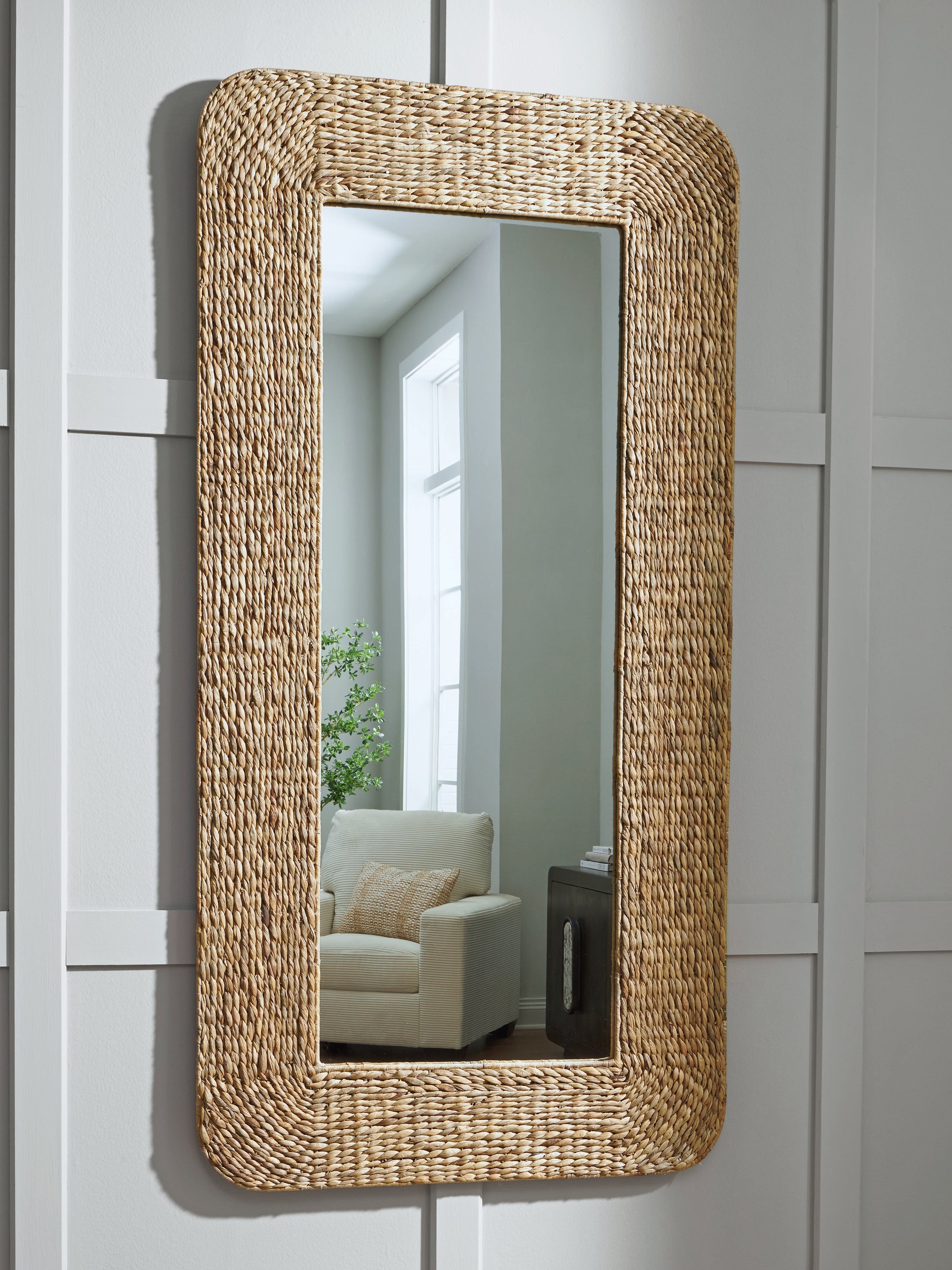 Tampa Furniture Outlet Lutz - Ashley Furniture - Norigan Mirror - Floor Mirror - A8010438