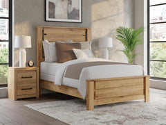 Brozmont Bedroom