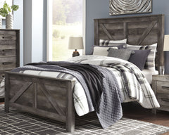 Tampa Furniture Outlet Lutz - Ashley Furniture - Wynnlow Bedroom - Queen Crossbuck Panel Bed / Gray - B440B9