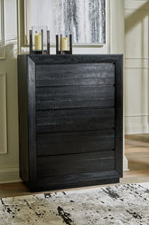 Tampa Furniture Outlet Lutz - Ashley Furniture - Londer Bedroom - Five Drawer Chest / Black - B768-46