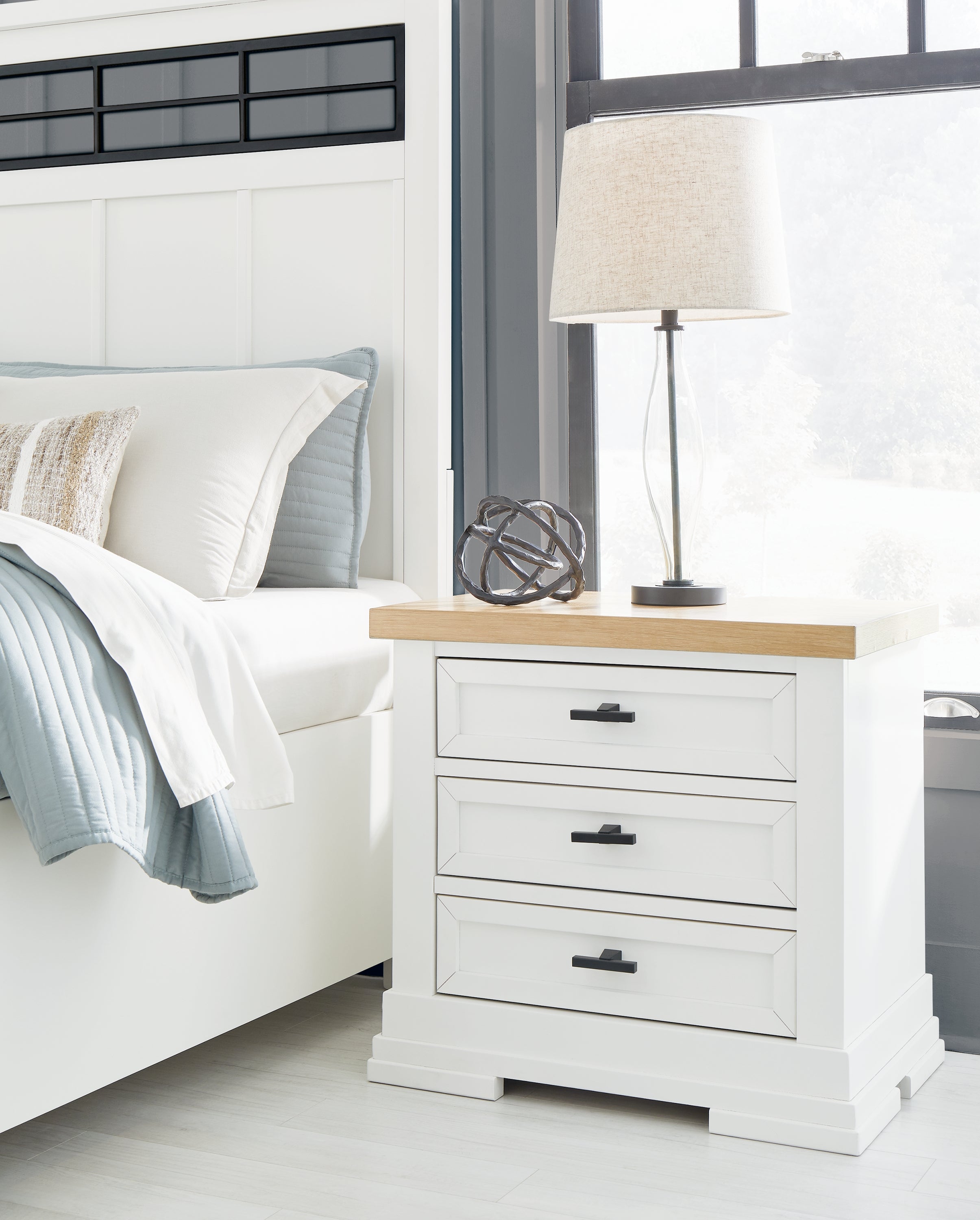 Tampa Furniture Outlet Lutz - Ashley Furniture - Ashbryn Bedroom - Three Drawer Night Stand / White/Natural - B844-93