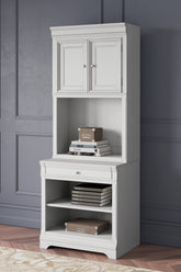 Tampa Furniture Outlet Lutz - Ashley Furniture - Kanwyn Bookcase - Bookcase / Whitewash - H777H7