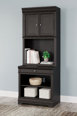 Tampa Furniture Outlet Lutz - Ashley Furniture - Beckincreek Bookcase - Bookcase / Black - H778H7