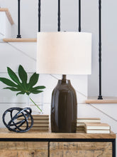 Tampa Furniture Outlet Lutz - Ashley Furniture - Jyler Lighting - Terracotta Table Lamp (1/CN) - L100904