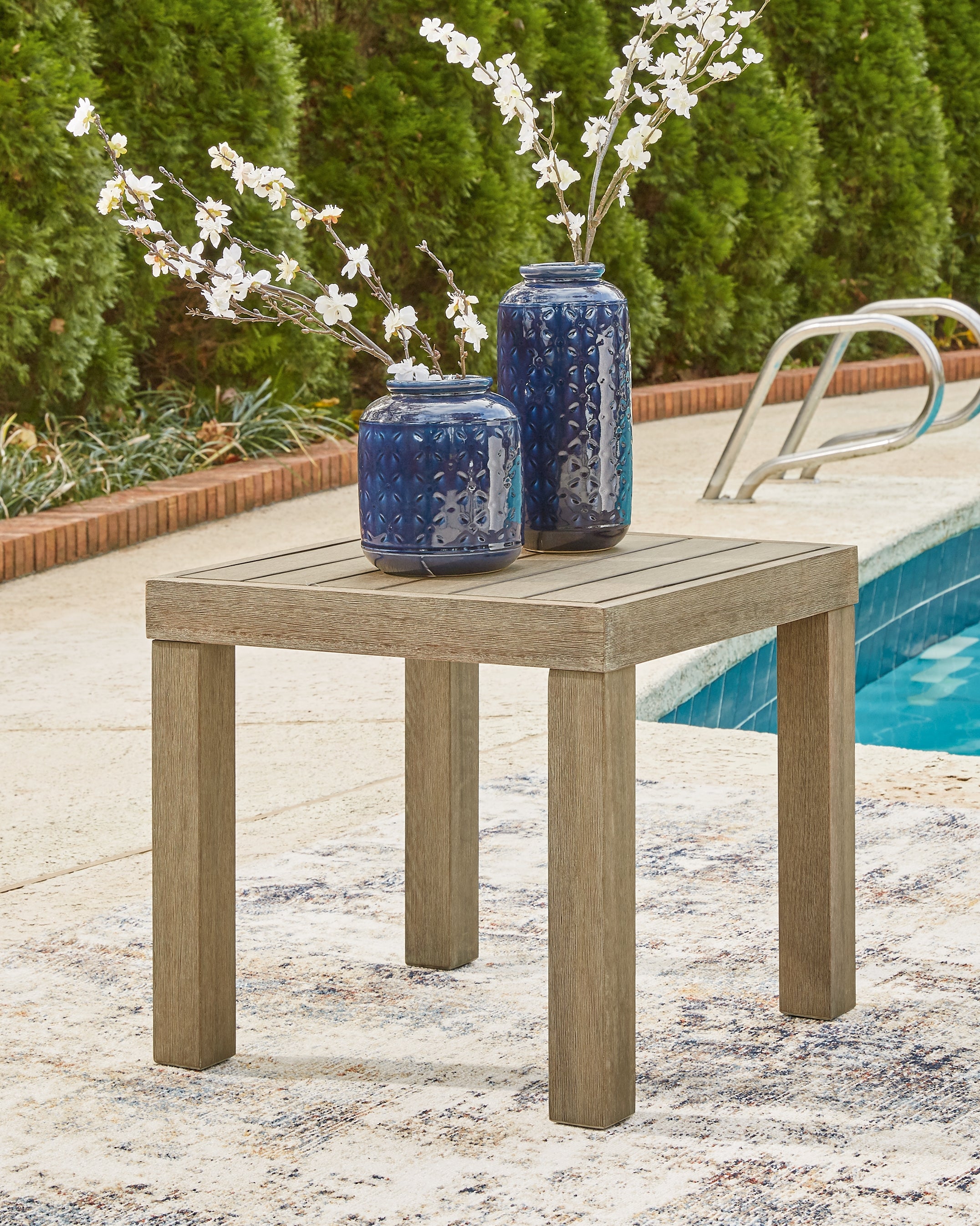 Tampa Furniture Outlet Lutz - Ashley Furniture - Silo Point Outdoor - Square End Table / Brown - P804-702