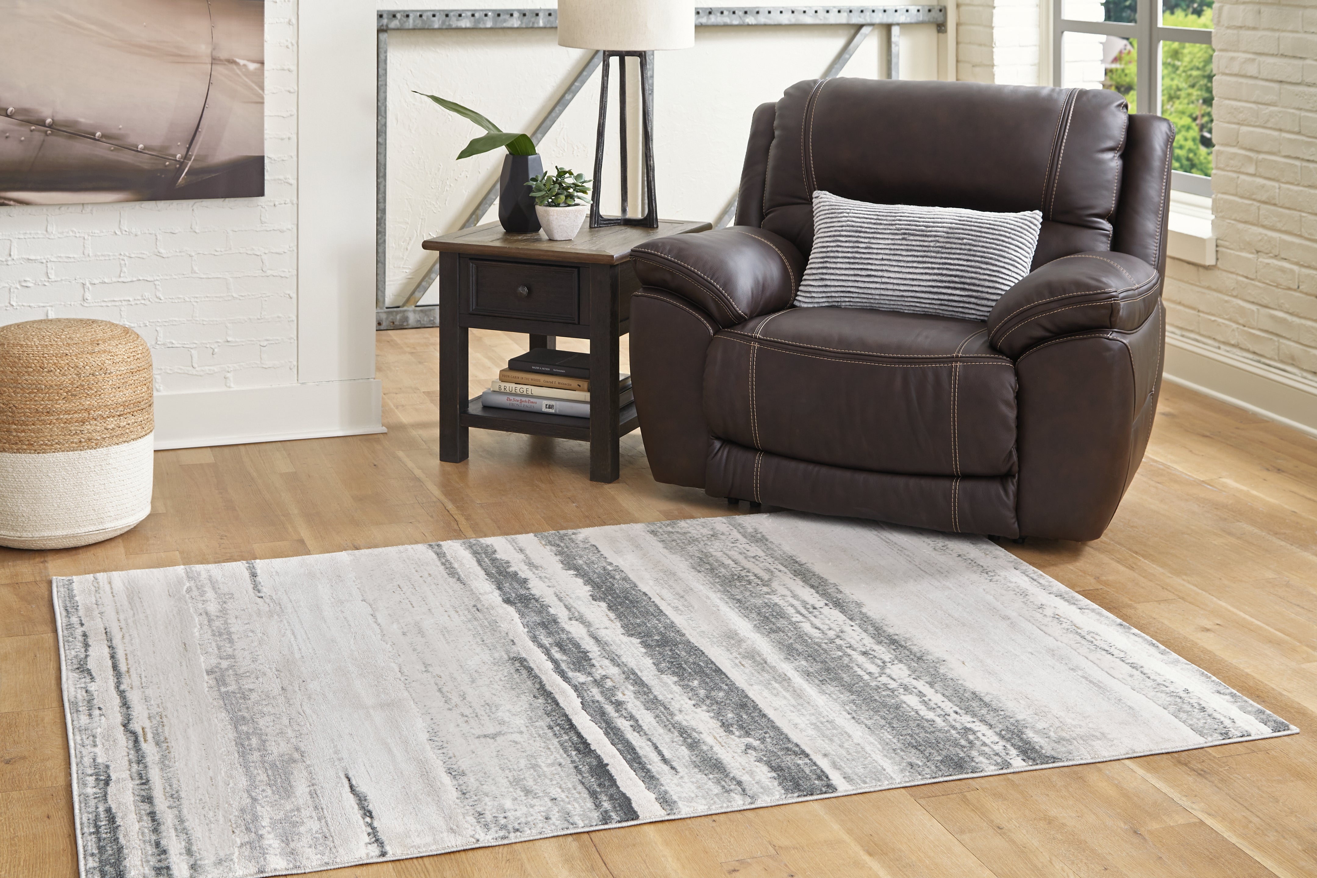 Tampa Furniture Outlet Lutz - Ashley Furniture - Abanett Rug - 7'10" x 10'2" Rug / Multi - R403781