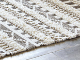 Tampa Furniture Outlet Lutz - Ashley Furniture - Karalee Rug - 5' x 7' Rug / Ivory/Brown - R404442