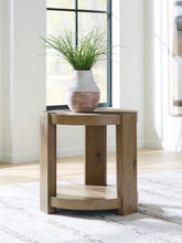 Tampa Furniture Outlet Lutz - Ashley Furniture - Flangren End Table - Round End Table - T553-6