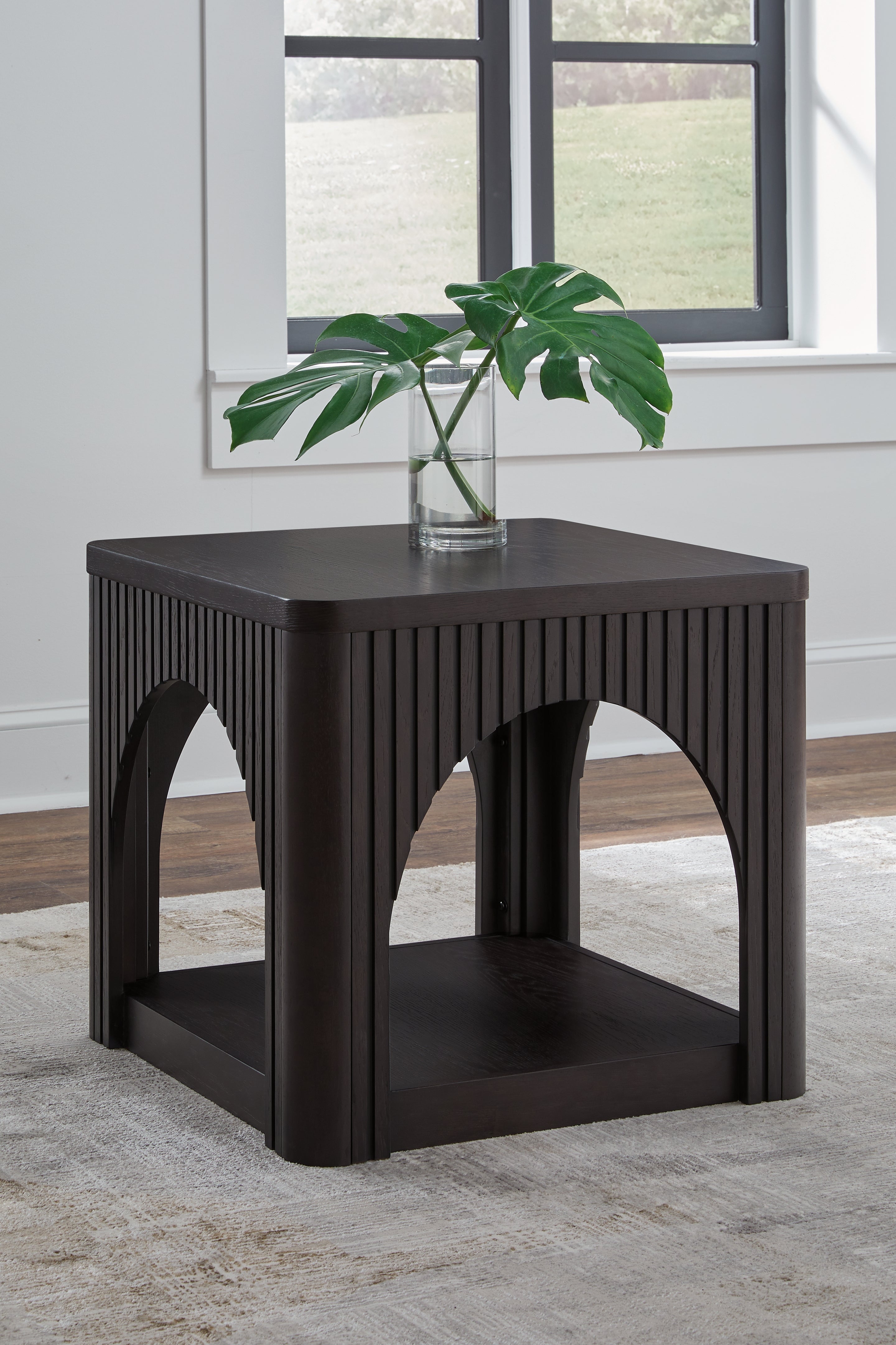 Tampa Furniture Outlet Lutz - Ashley Furniture - Yellink End Table - Square End Table / Black - T760-2