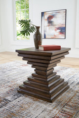 Tampa Furniture Outlet Lutz - Ashley Furniture - Hannodream End Table - Square End Table / Warm Brown - T821-2