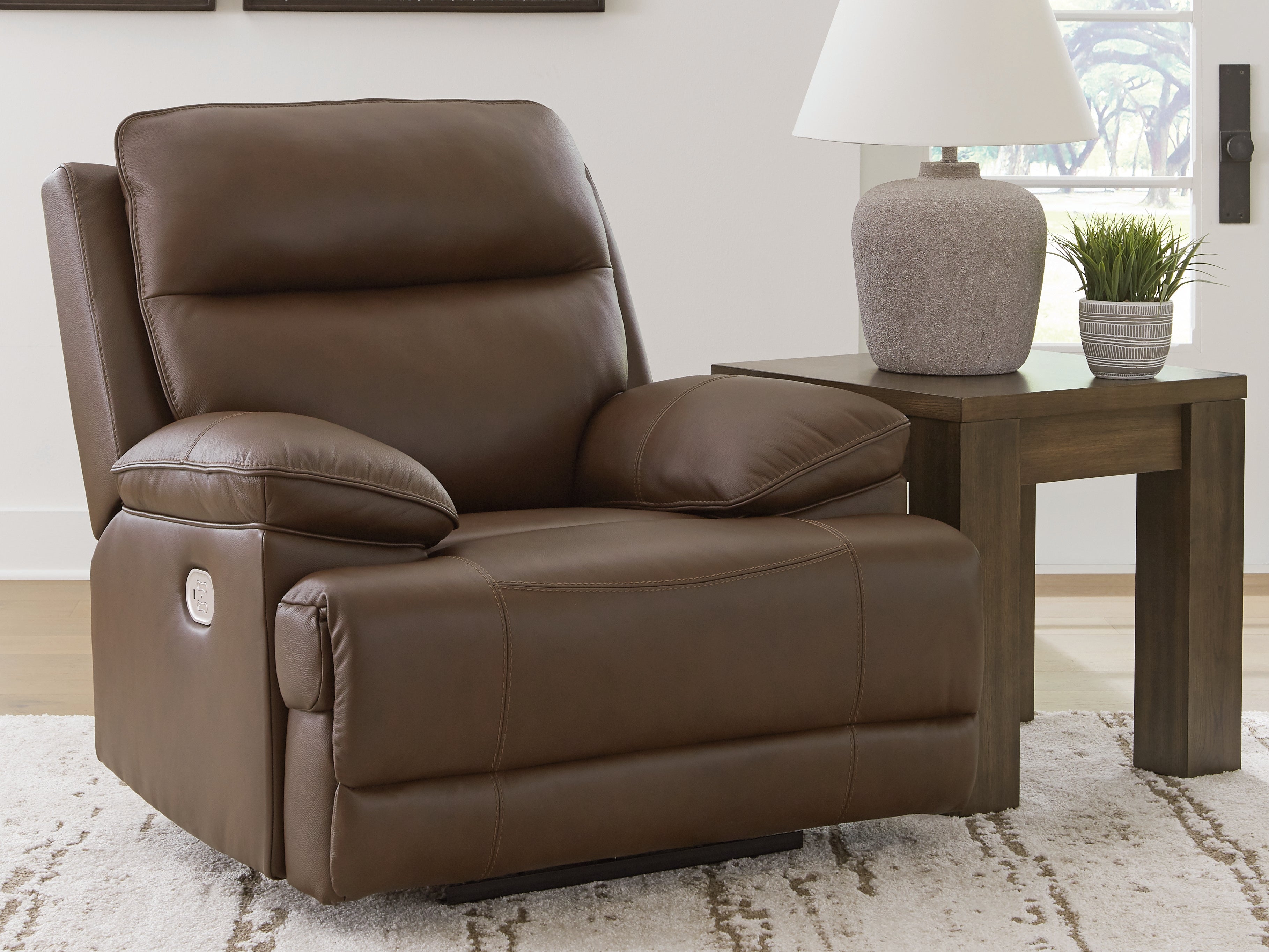 Tampa Furniture Outlet Lutz - Ashley Furniture - VonRyan Living Room - PWR Recliner/ADJ Headrest / Tobacco - U1040013