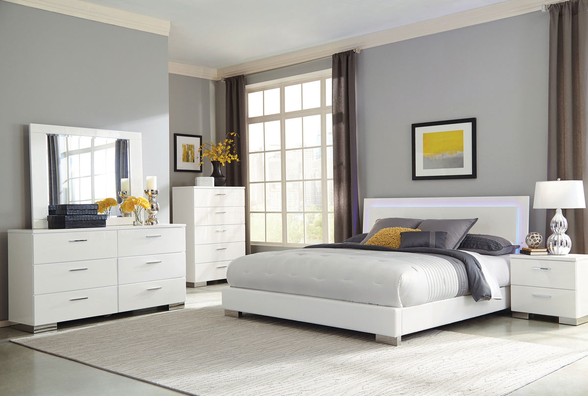 Tampa Furniture Outlet - Coaster - Felicity 5-piece California King Bedroom Set White Gloss - 203500KW-S5