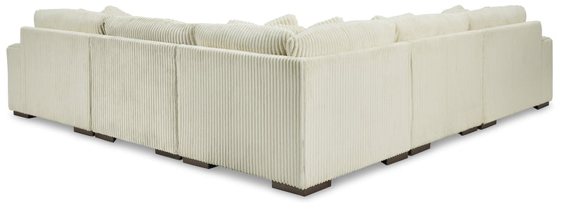 Lindyn Sectional