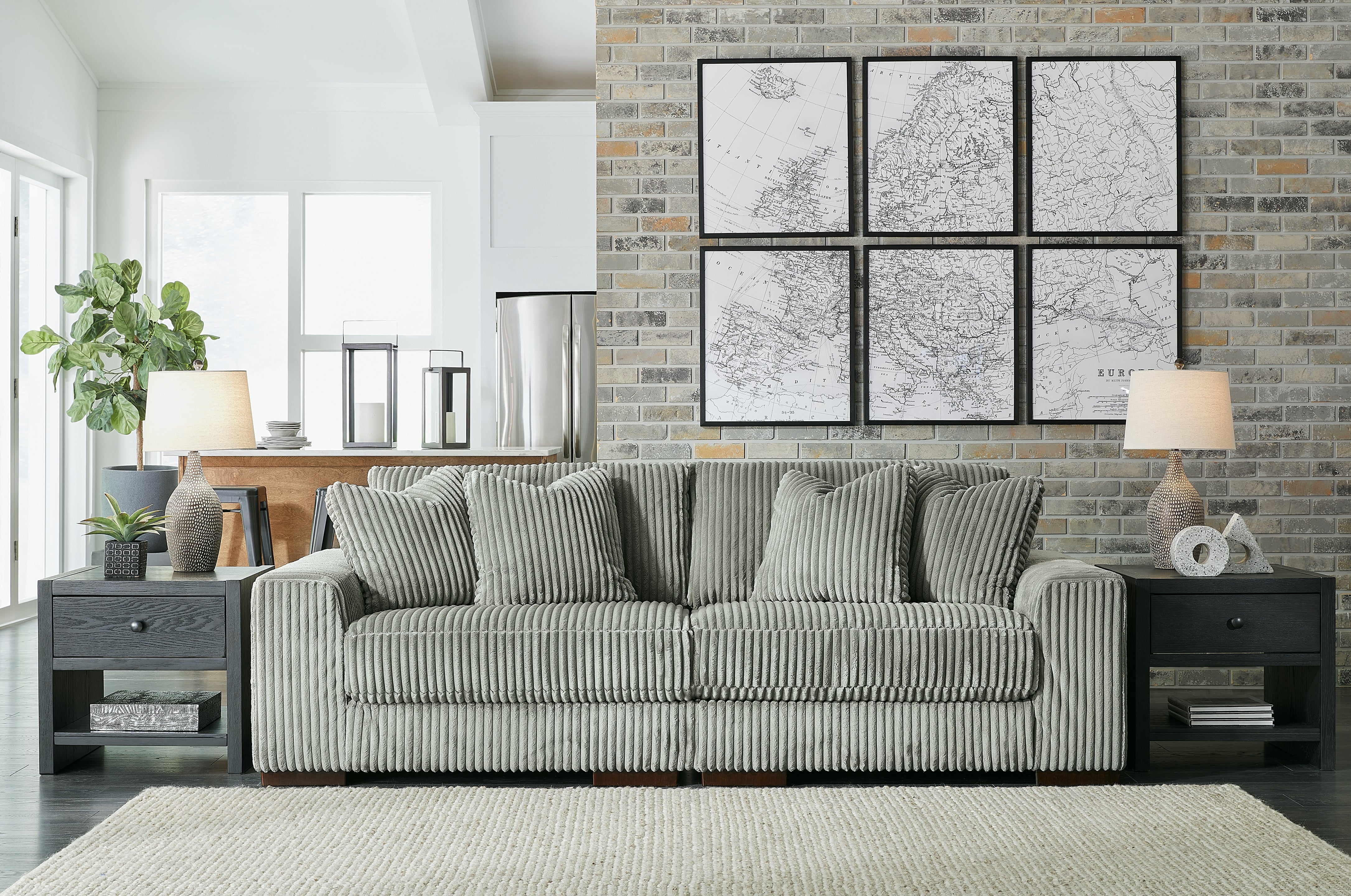 Tampa Furniture Outlet Lutz - Ashley Furniture - Lindyn Sectional - RAF 2-Piece Sectional Sofa / Fog - 21105S1
