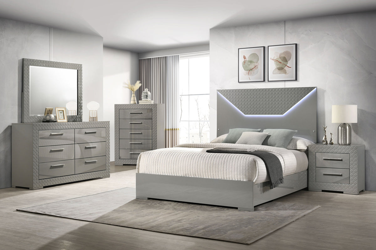 Tampa Furniture Outlet - Coaster - Ives 5-piece Eastern King Bedroom Set Grey High Gloss - 224971KE-S5