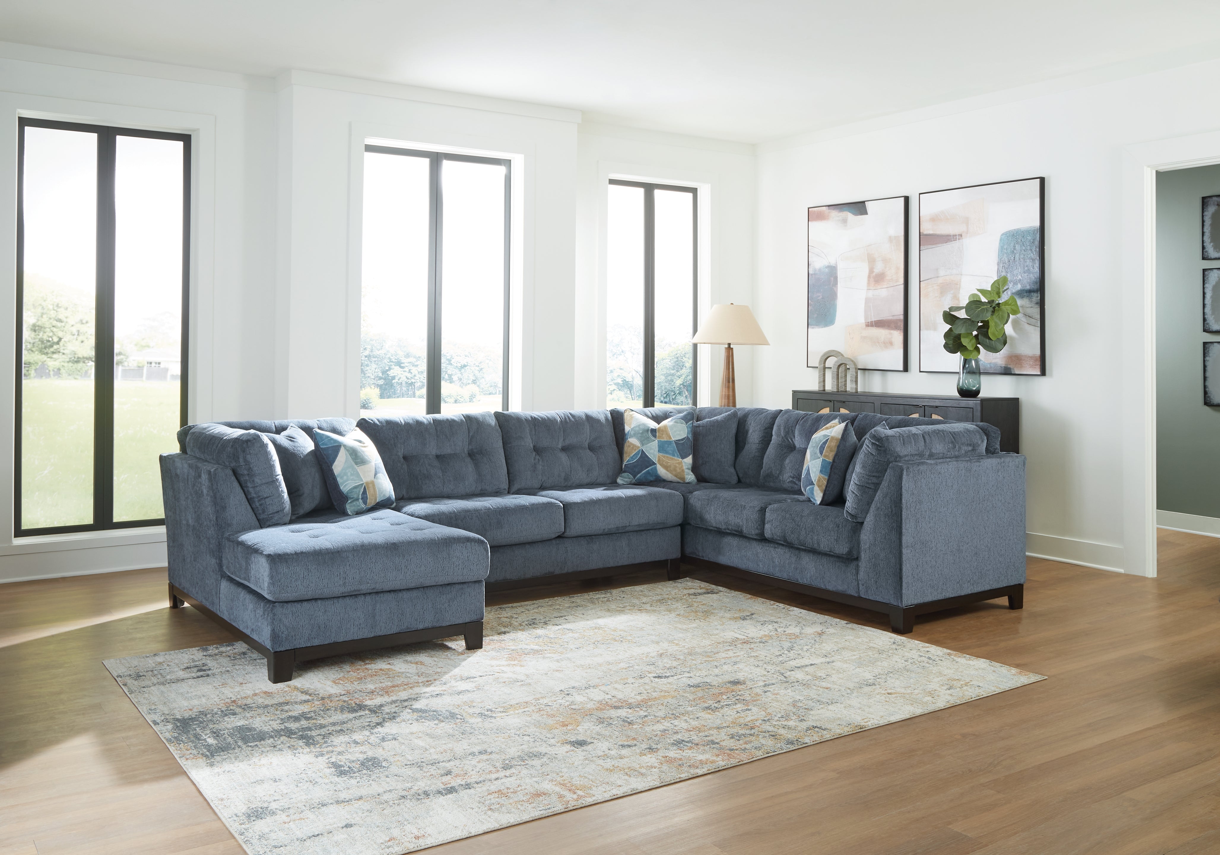 Tampa Furniture Outlet Lutz - Ashley Furniture - Maxon Place Sectional - RAF 3-Piece Sectional with Chaise / Navy - 33003S1