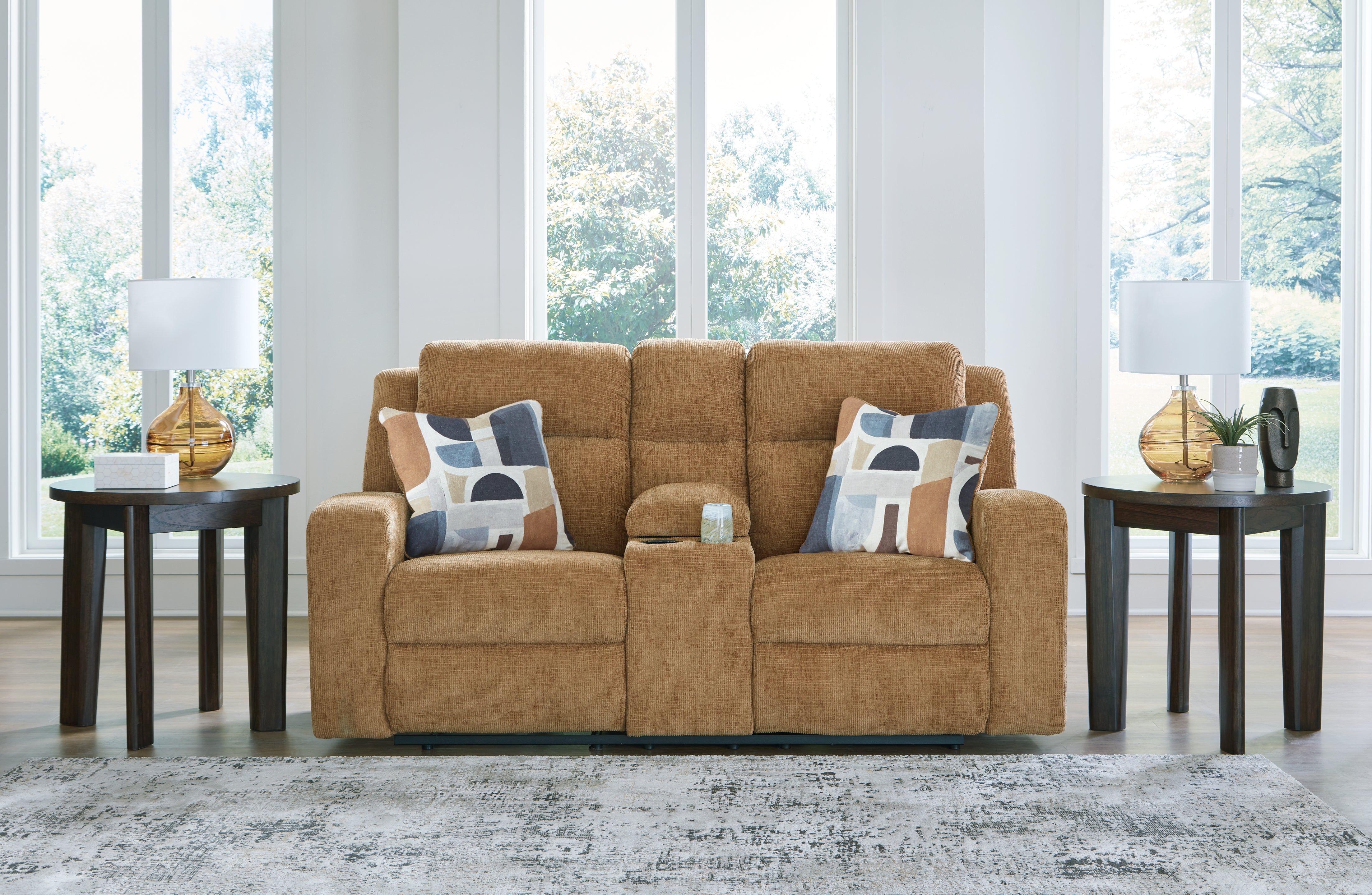 Tampa Furniture Outlet Lutz - Ashley Furniture - Kanlow Living Room - DBL Rec Loveseat w/Console / Honey - 3860594