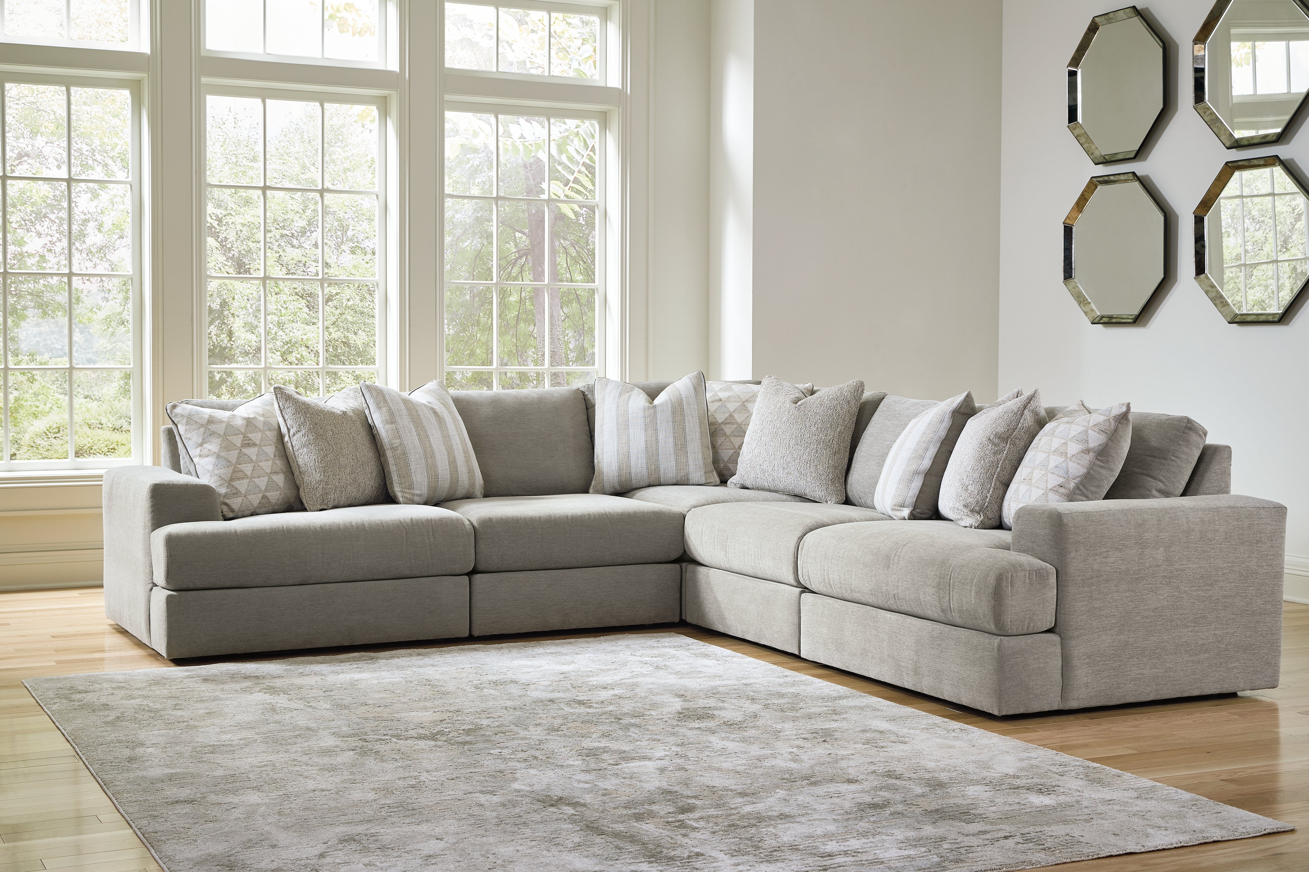 Tampa Furniture Outlet Lutz - Ashley Furniture - Avaliyah Sectional - RAF 5-Piece Sectional / Ash - 58103S6