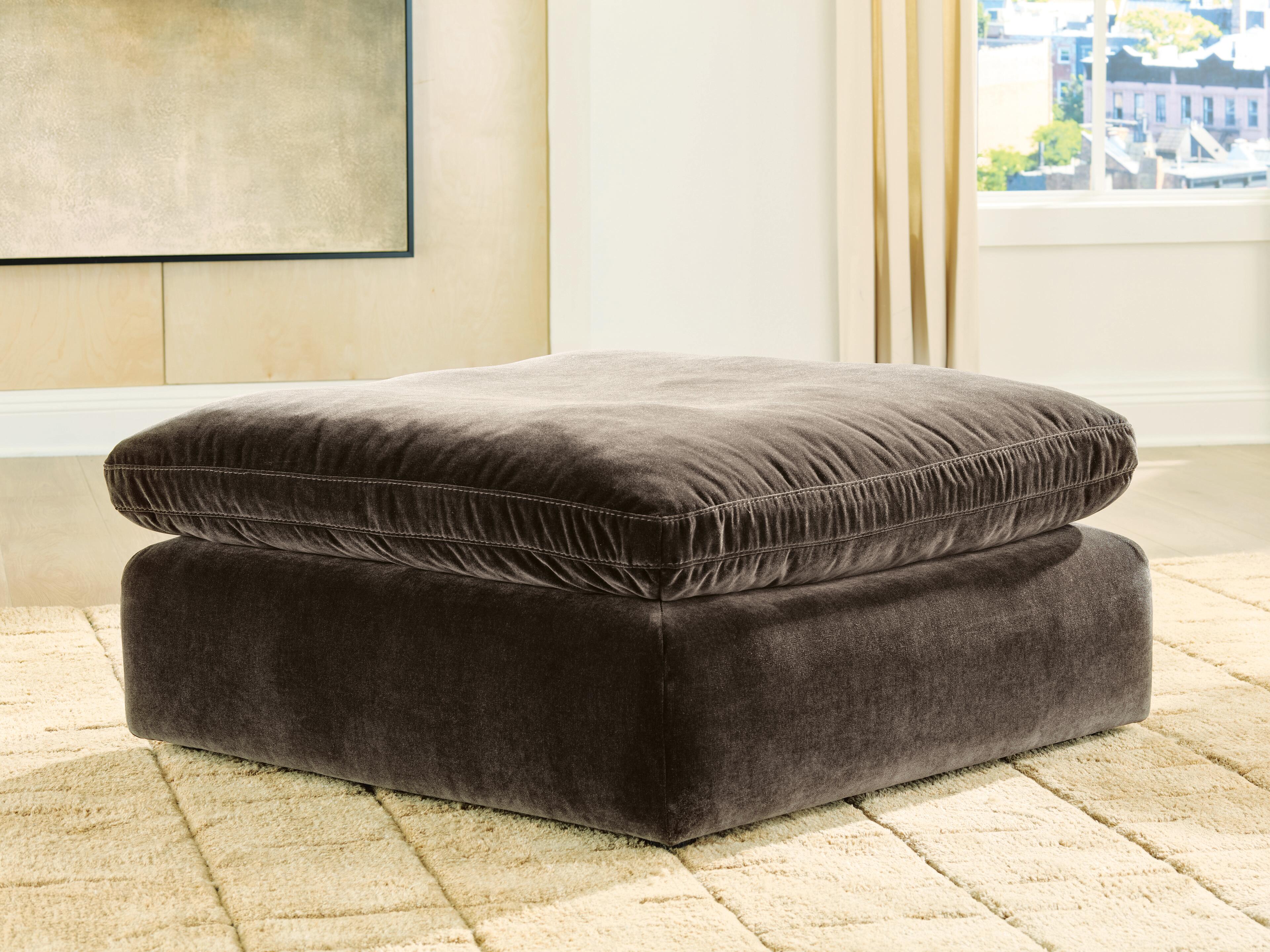 Tampa Furniture Outlet Lutz - Ashley Furniture - Maxton Heights Living Room - Oversized Accent Ottoman / Bittersweet - 6780708