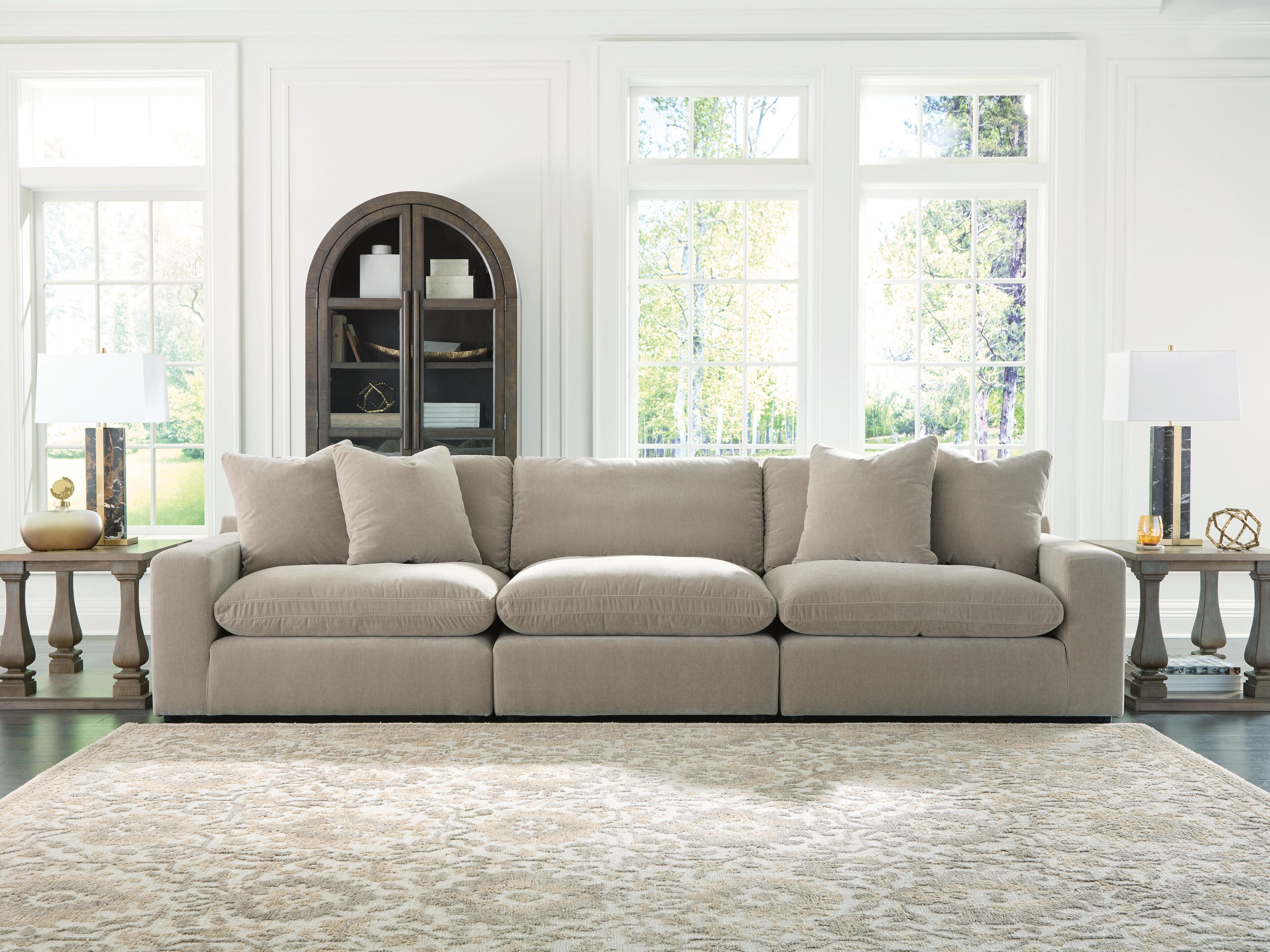 Tampa Furniture Outlet Lutz - Ashley Furniture - Maxton Heights Sectional - RAF 3-Piece Sectional Sofa / Pebble - 67808S2