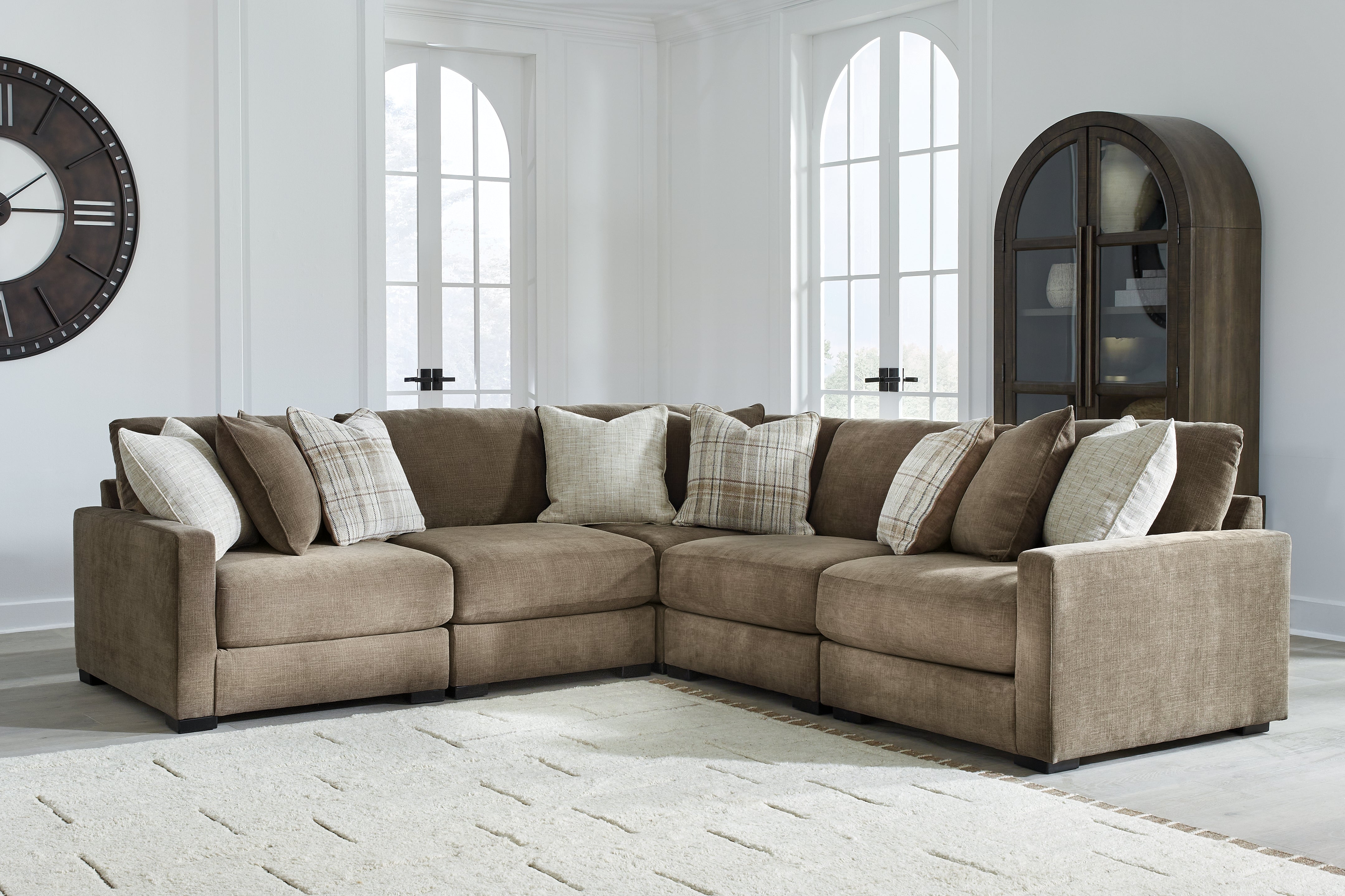 Tampa Furniture Outlet Lutz - Ashley Furniture - Camellia-Court Sectional - 5-Piece Sectional / Coffee - 68207S17