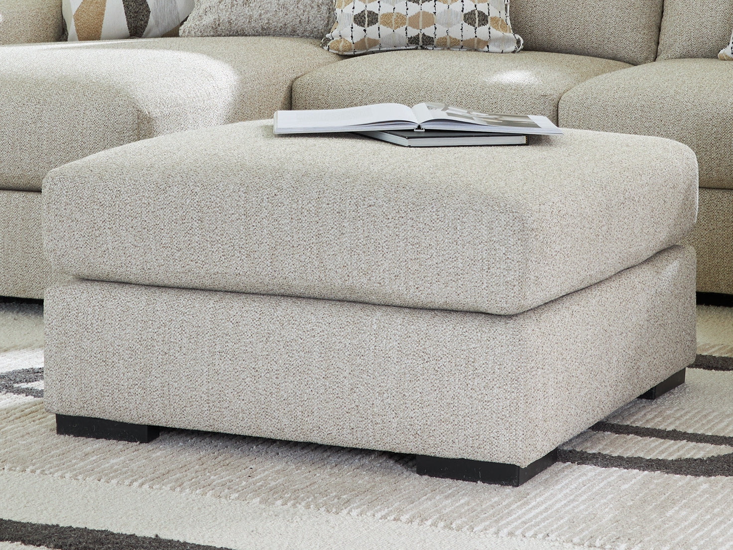 Tampa Furniture Outlet Lutz - Ashley Furniture - Laurelgrove Living Room - Oversized Accent Ottoman - 7510508