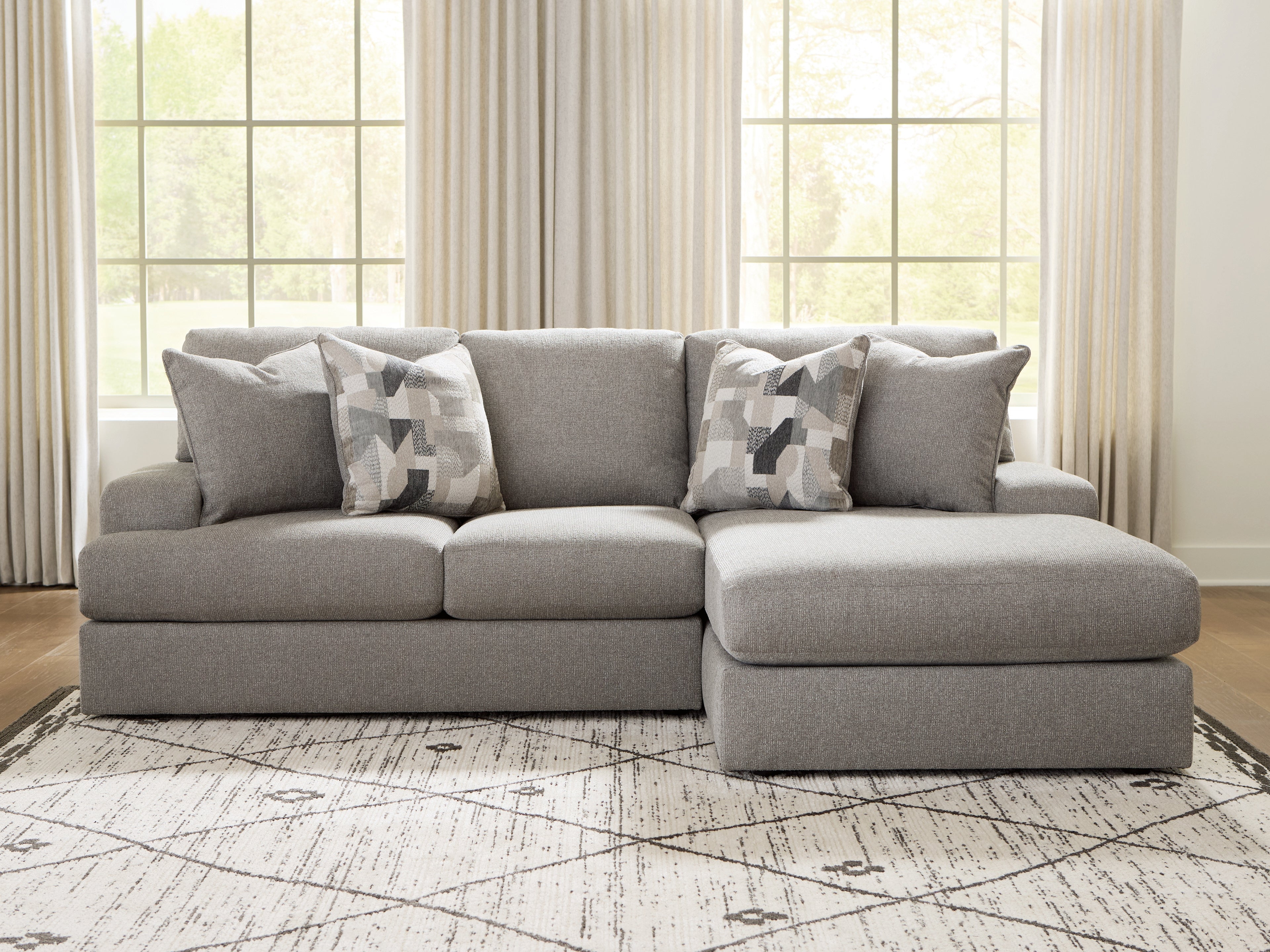 Tampa Furniture Outlet Lutz - Ashley Furniture - Lindon Sectional - RAF 2-Piece Sectional with Chaise / Smoke - 84704S2