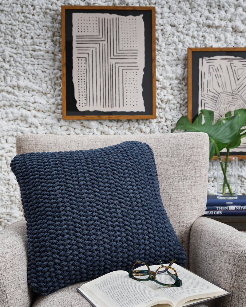 Tampa Furniture Outlet Lutz - Ashley Furniture - Renemore Pillows - Pillow (4/CS) / Blue - A1000473