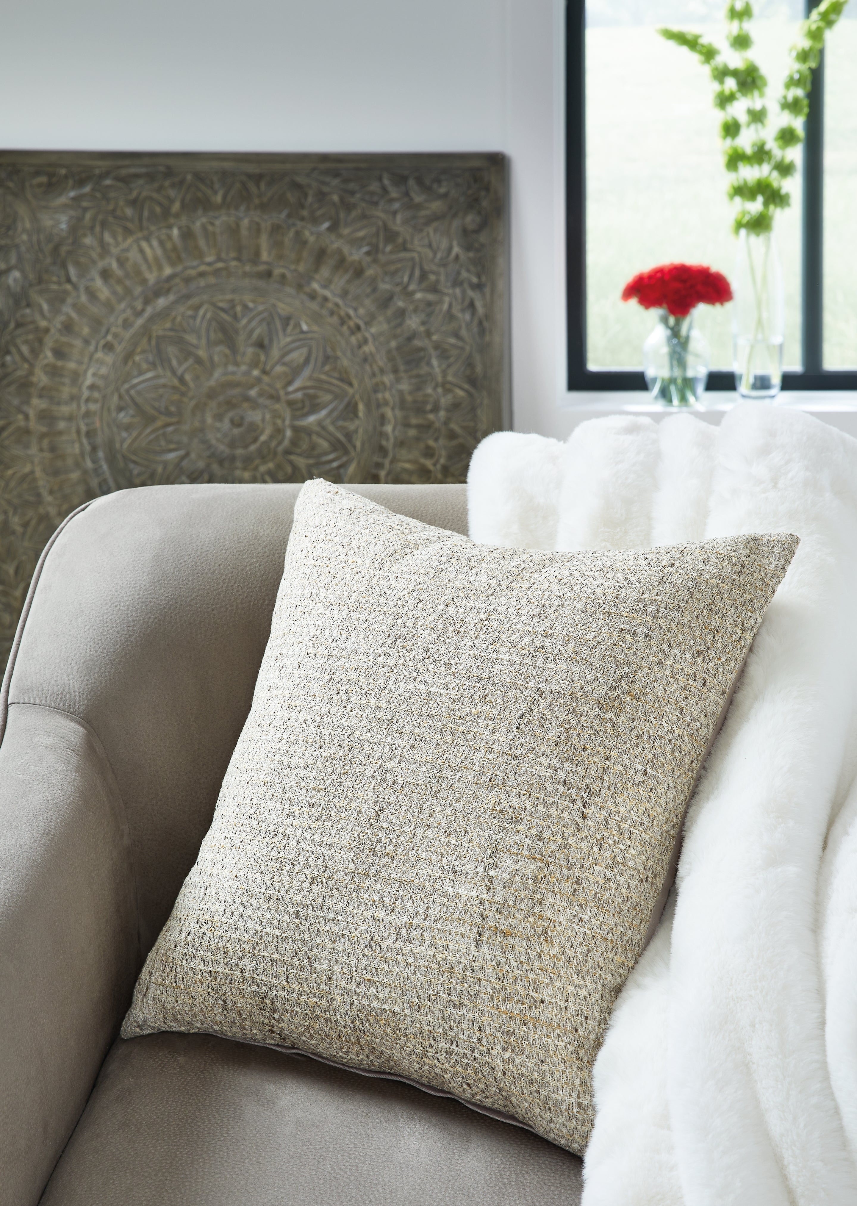Tampa Furniture Outlet Lutz - Ashley Furniture - Erline Pillows - Pillow / Cement - A1000895P