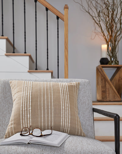 Tampa Furniture Outlet Lutz - Ashley Furniture - Benbert Pillows - Pillow / Tan/White - A1000958P