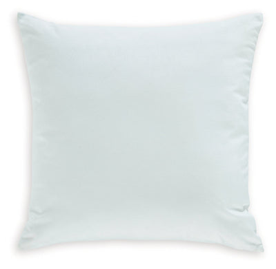 Adamund Pillows