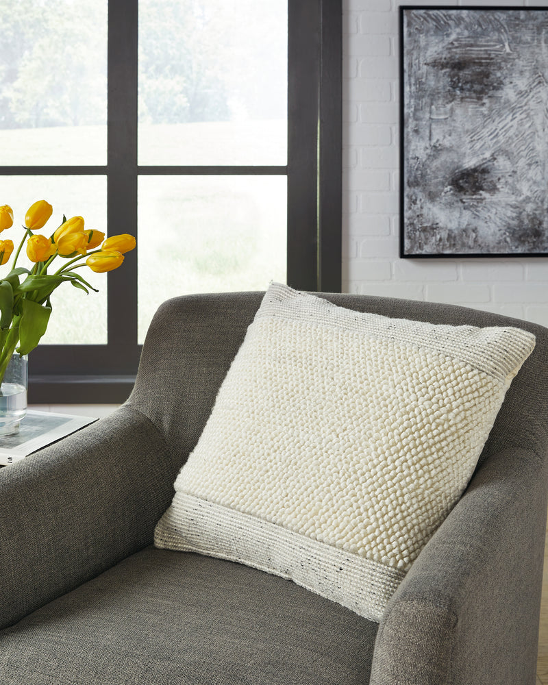 Tampa Furniture Outlet Lutz - Ashley Furniture - Rowcher Pillows - Pillow / Gray/White - A1001004P