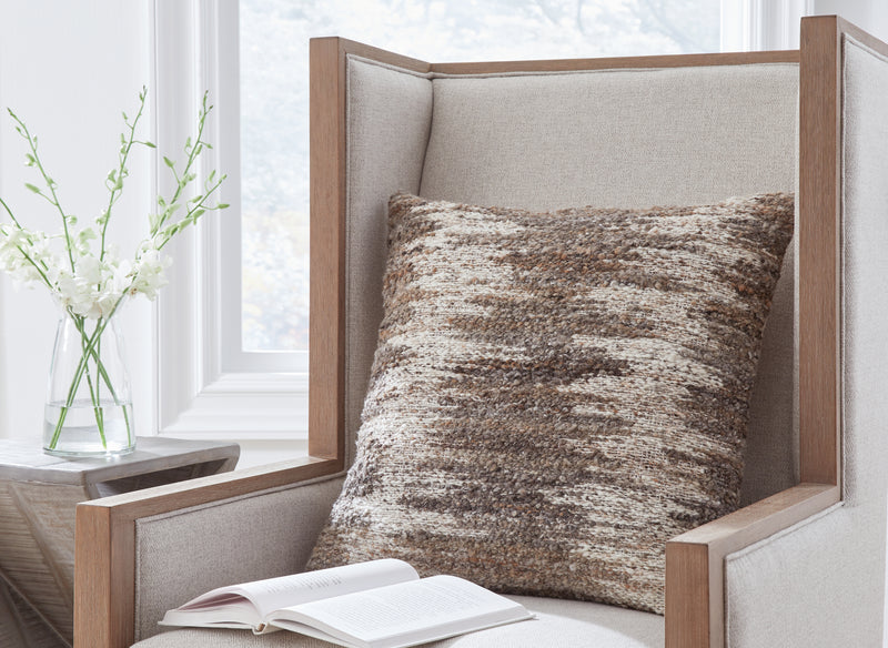 Tampa Furniture Outlet Lutz - Ashley Furniture - Nealton Pillows - Pillow / Brown/White - A1001050P