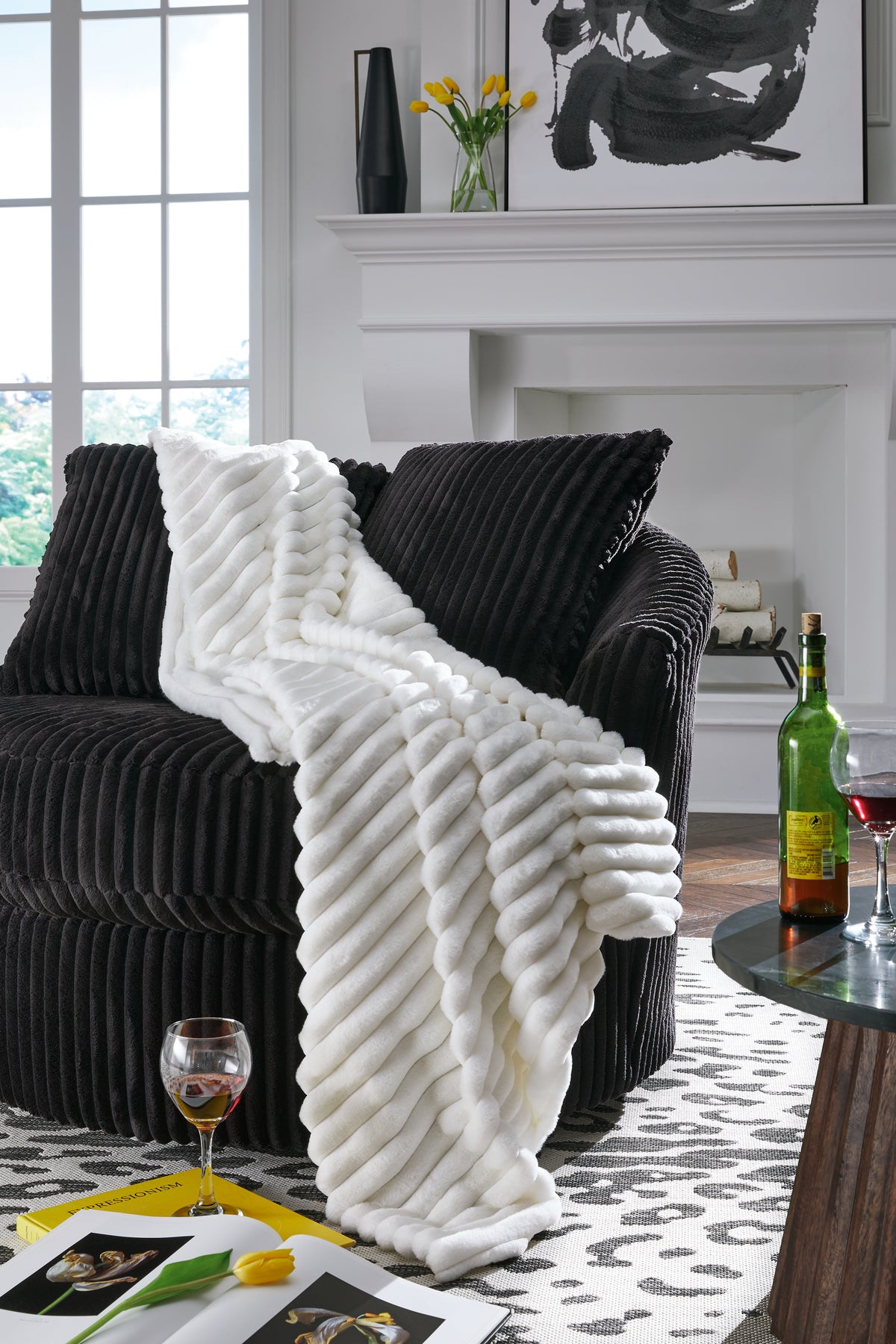 Tampa Furniture Outlet Lutz - Ashley Furniture - Alsonwell Throw (Set of 3) - Throw (3/CS) / White - A1001080