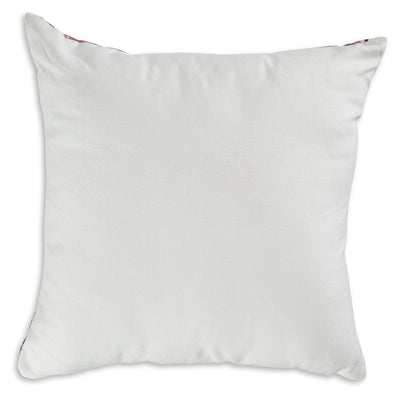 Kennick Pillows