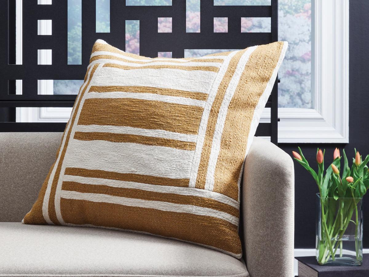 Tampa Furniture Outlet Lutz - Ashley Furniture - Darrman Pillows - Pillow (4/CS) / Ochre/Ivory - A1001116
